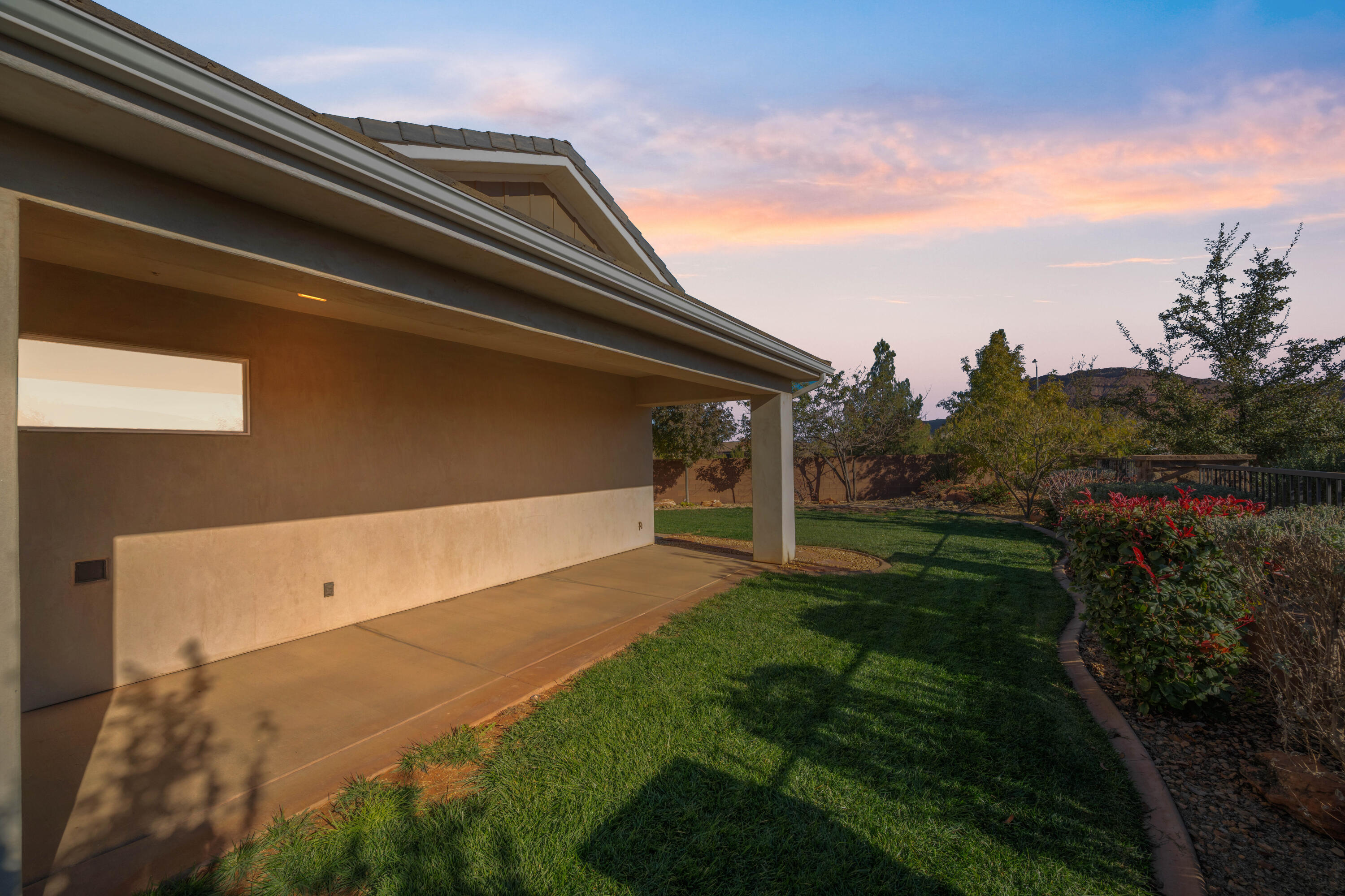 HOMESTEADS AT STUCKI FARMS - Residential