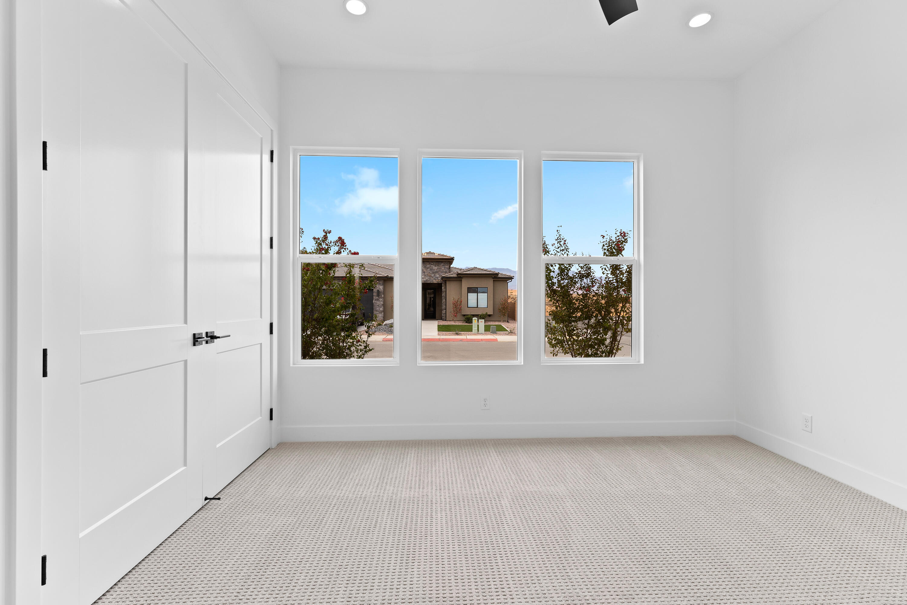 RED SANDS AT DESERT SANDS - Residential