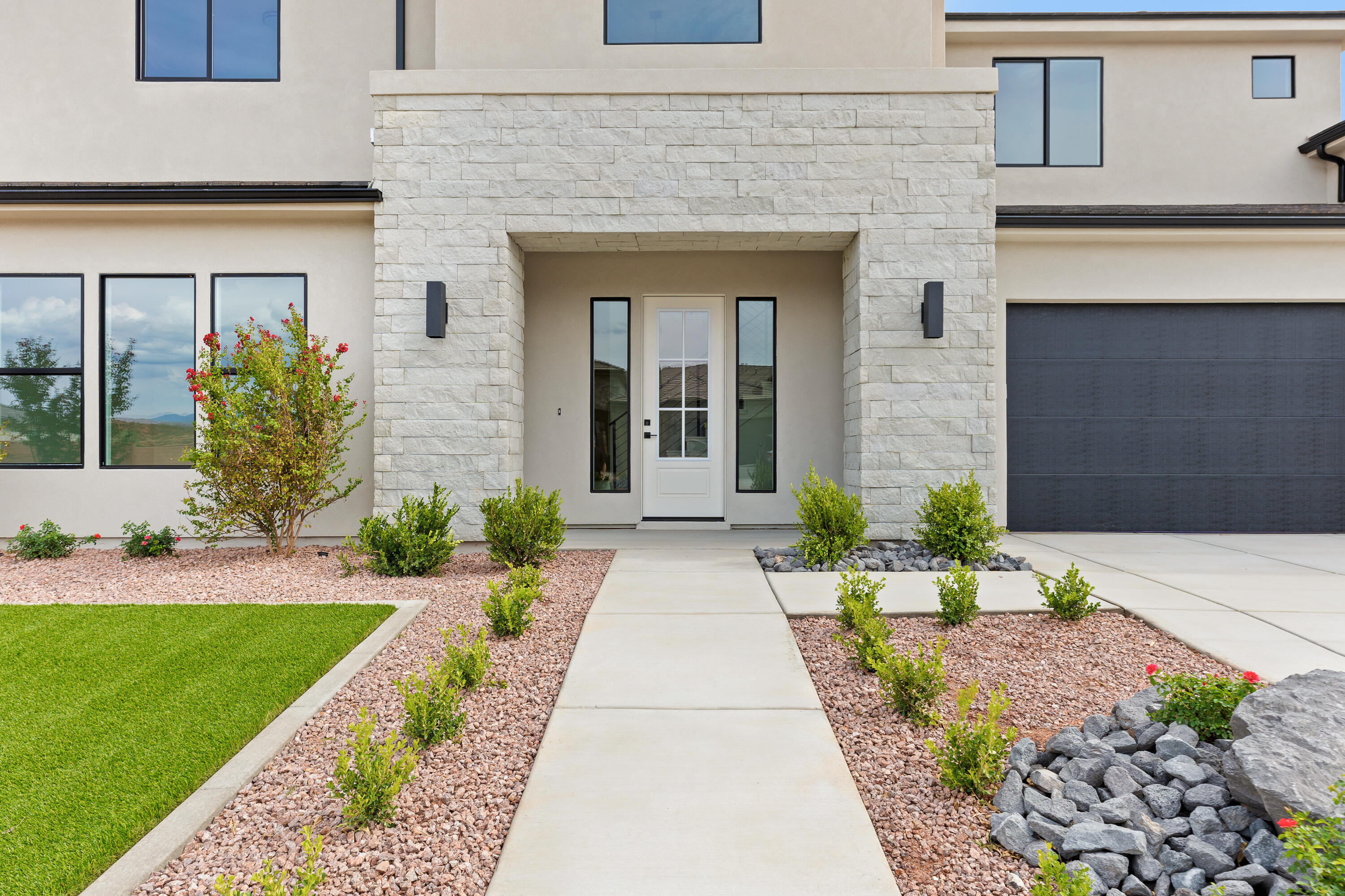 RED SANDS AT DESERT SANDS - Residential