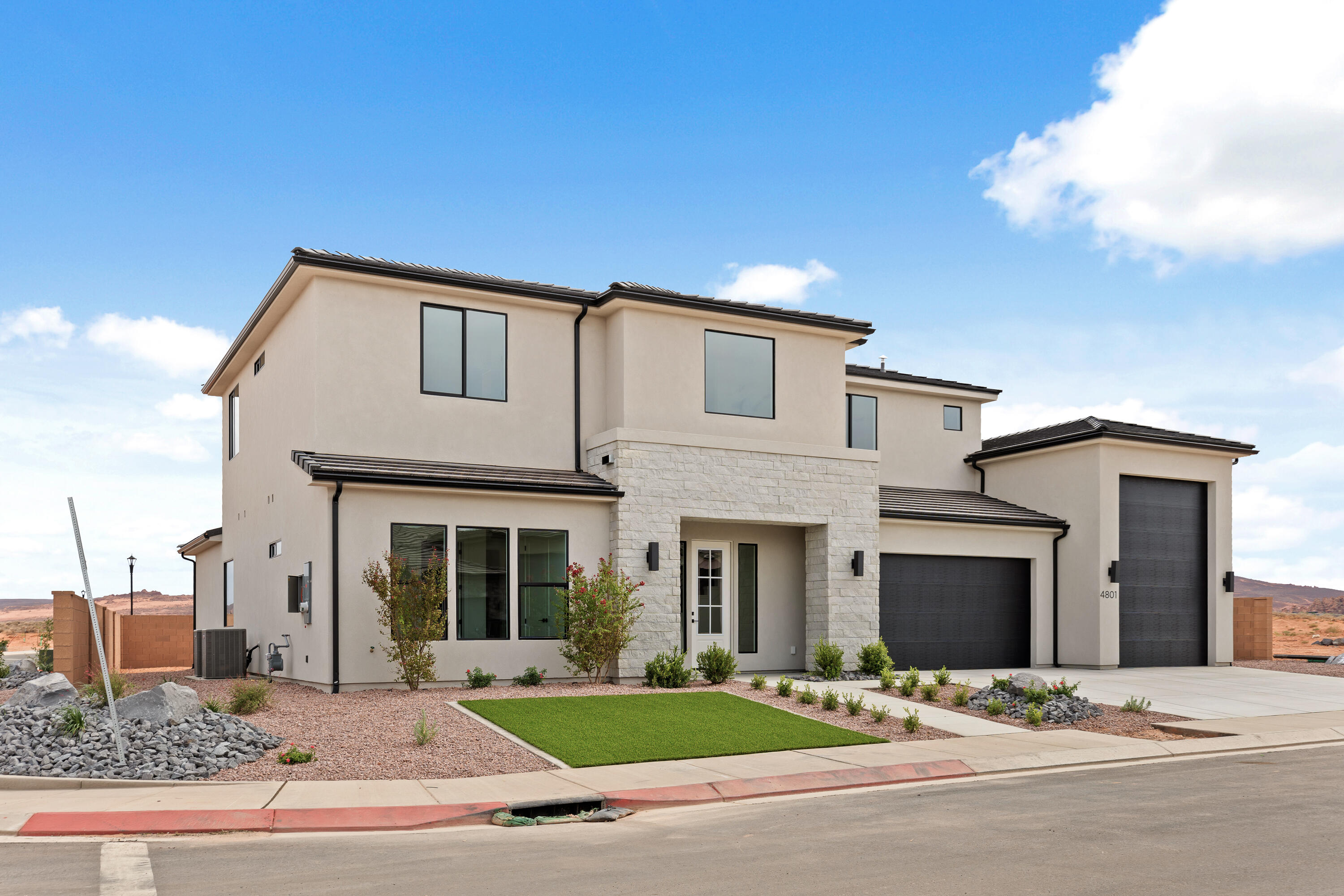 RED SANDS AT DESERT SANDS - Residential