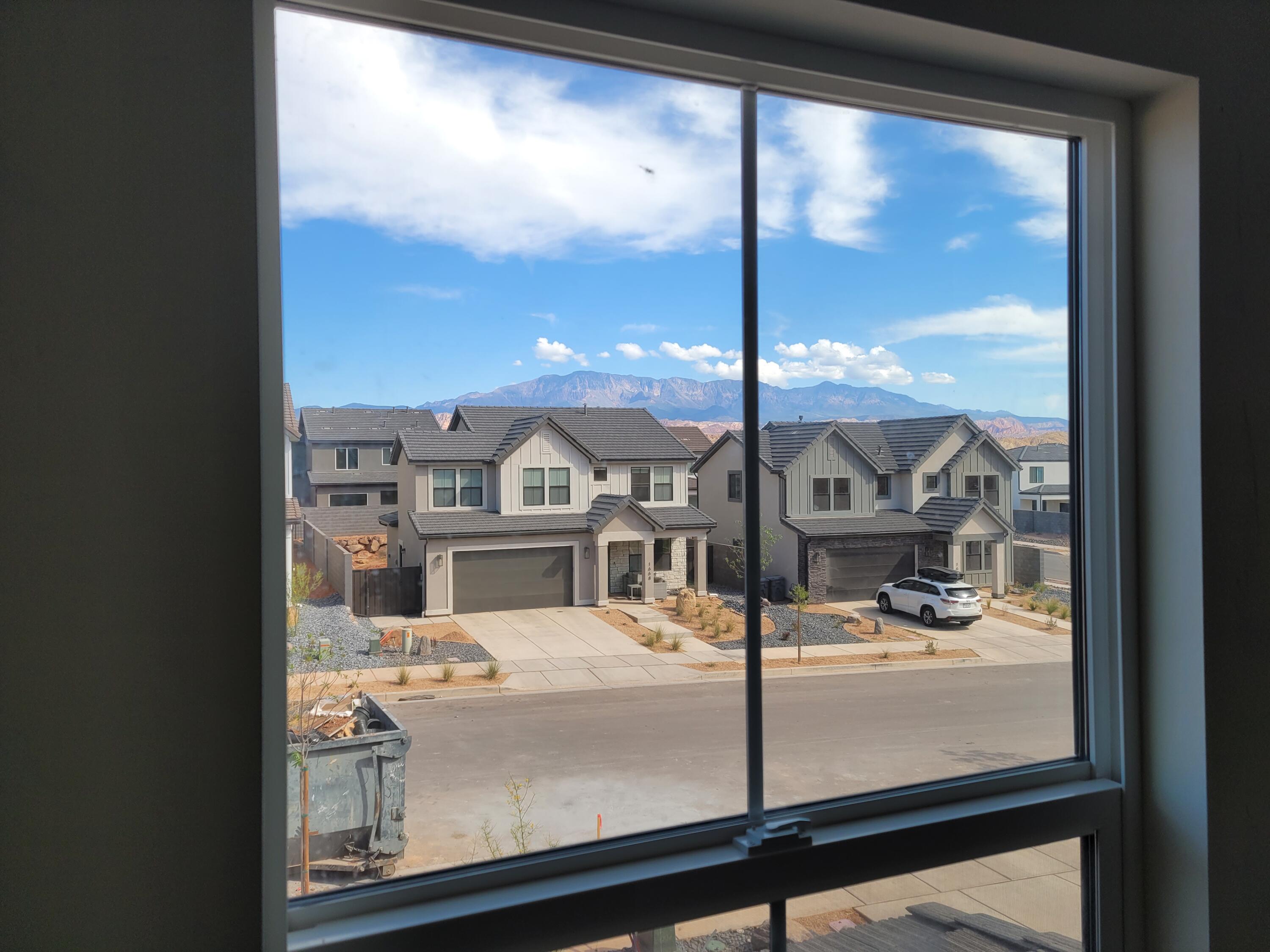 CORRAL HOLLOW AT LONG VALLEY - Residential