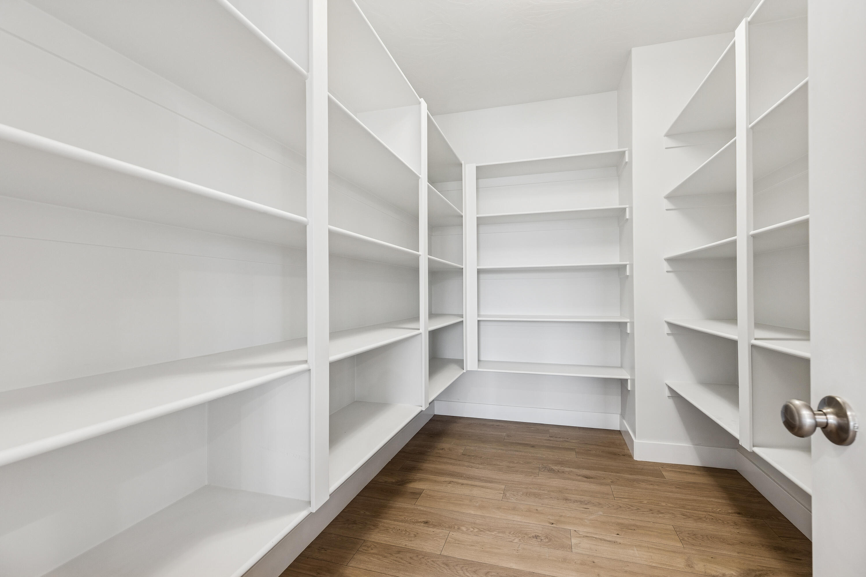 RED SLATE ESTATES - Residential