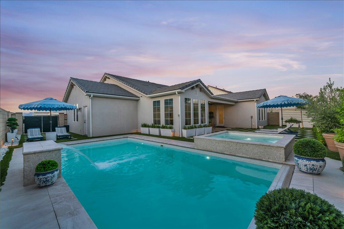 DESERT COLOR SAGE HAVEN - Residential