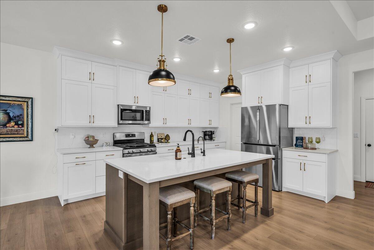 DESERT COLOR SAGE HAVEN - Residential