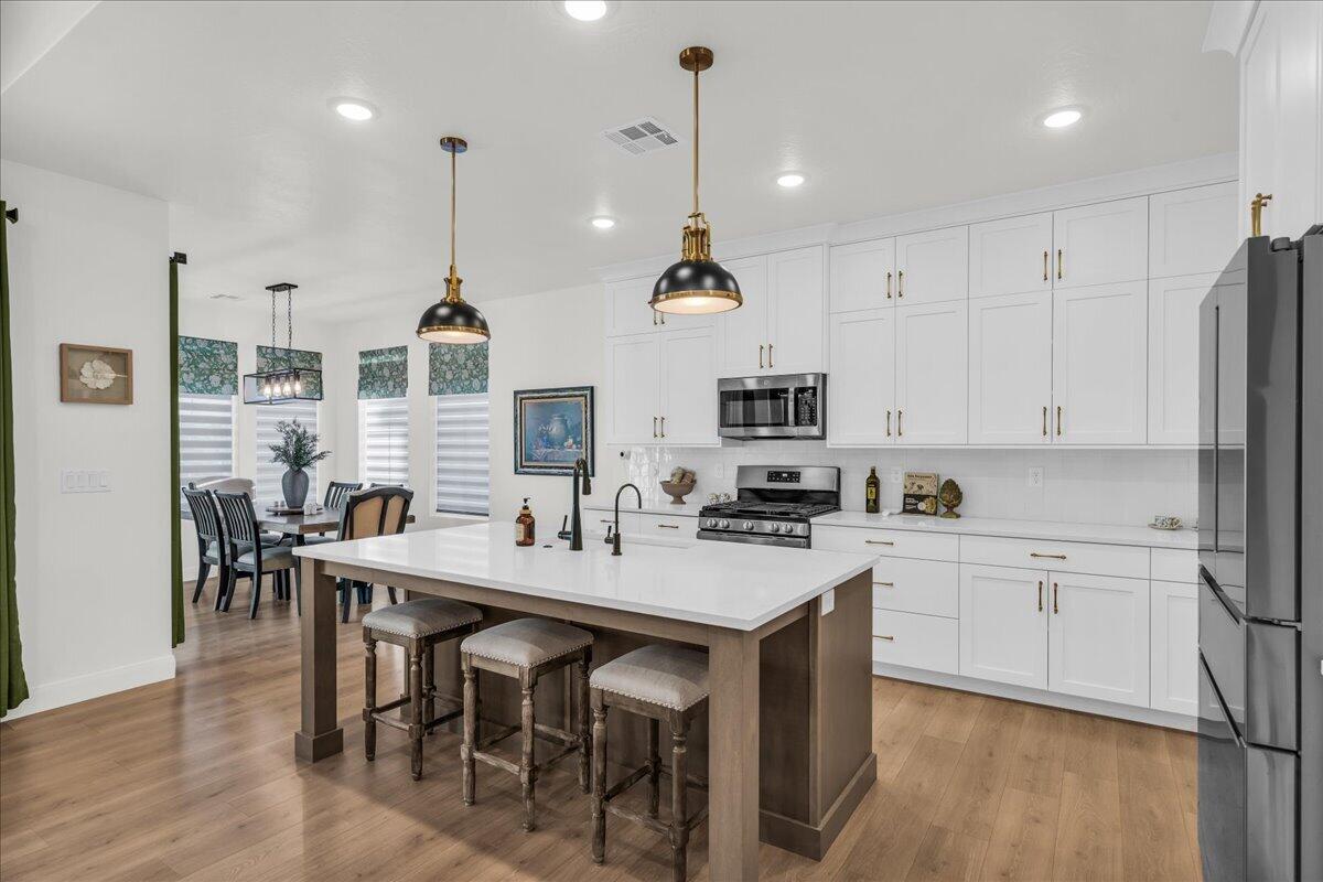 DESERT COLOR SAGE HAVEN - Residential