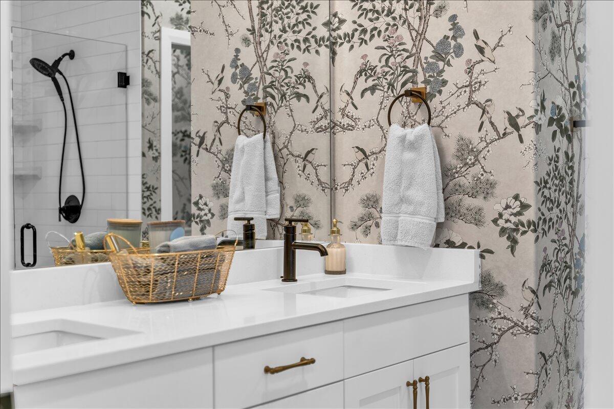 DESERT COLOR SAGE HAVEN - Residential