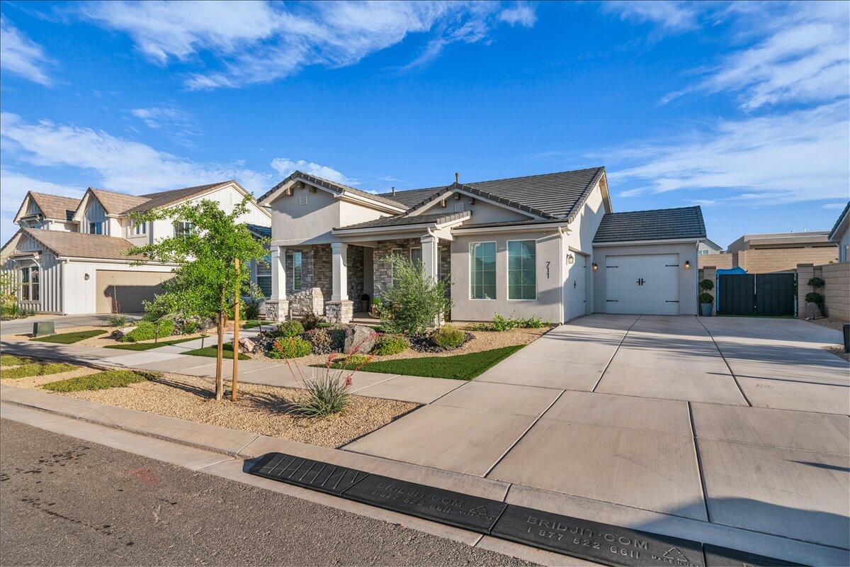 DESERT COLOR SAGE HAVEN - Residential