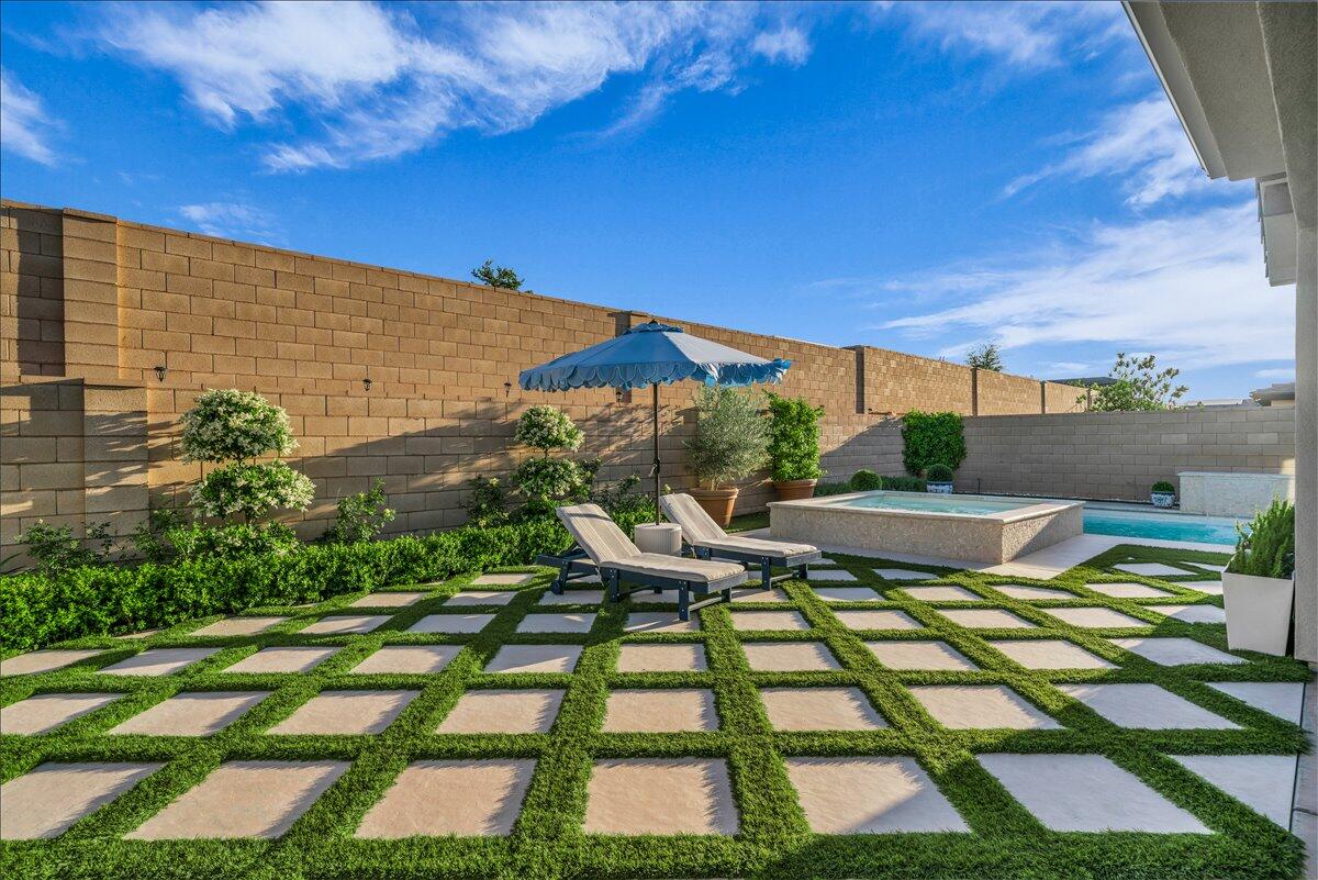 DESERT COLOR SAGE HAVEN - Residential