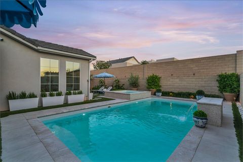 Tiny photo for 711 W Juniper Hill DR, Saint George, UT 84790 (MLS # 26-271871)