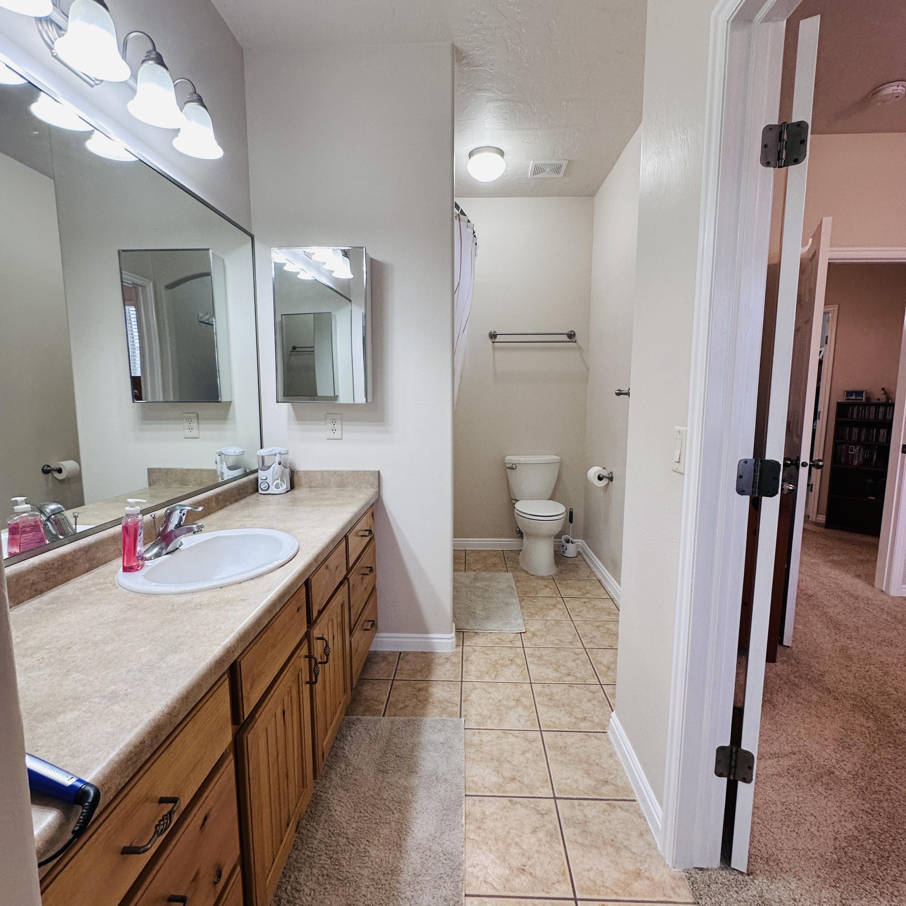 CANYON RIDGE - Residential