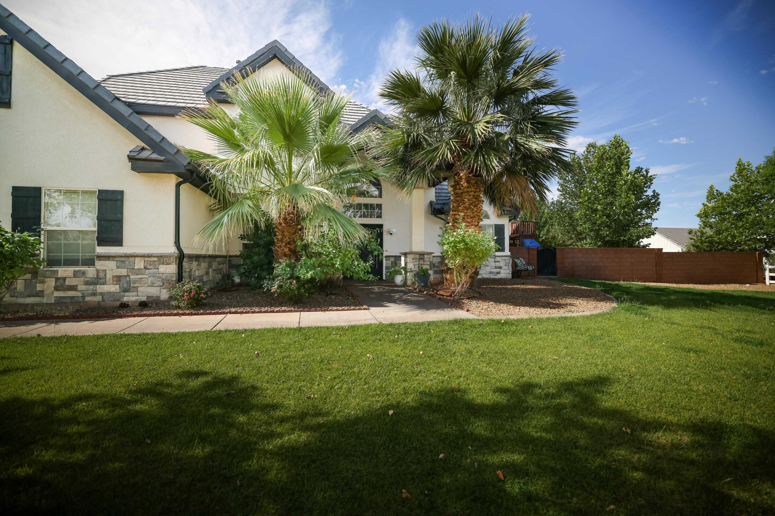 RANCHO VERDE ESTATES - Residential