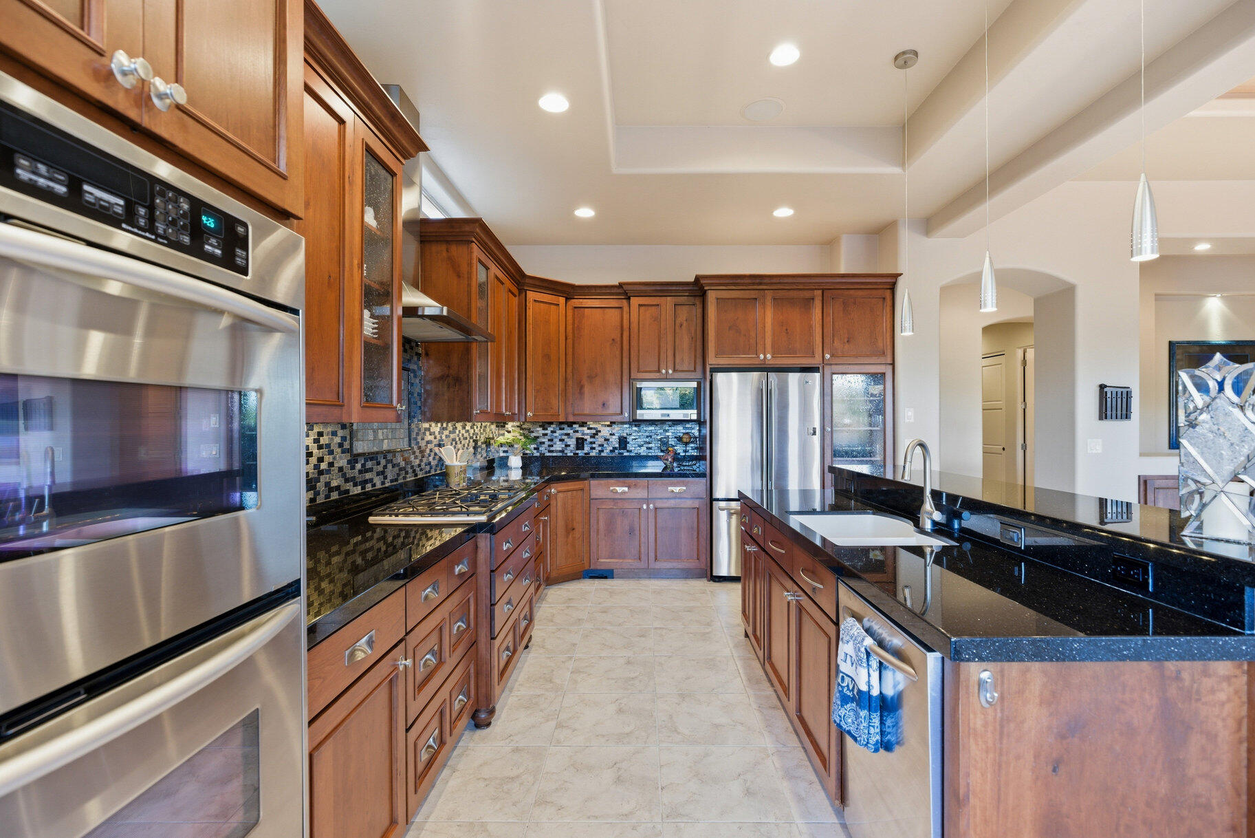 LAVA COVE AT ENTRADA - Residential