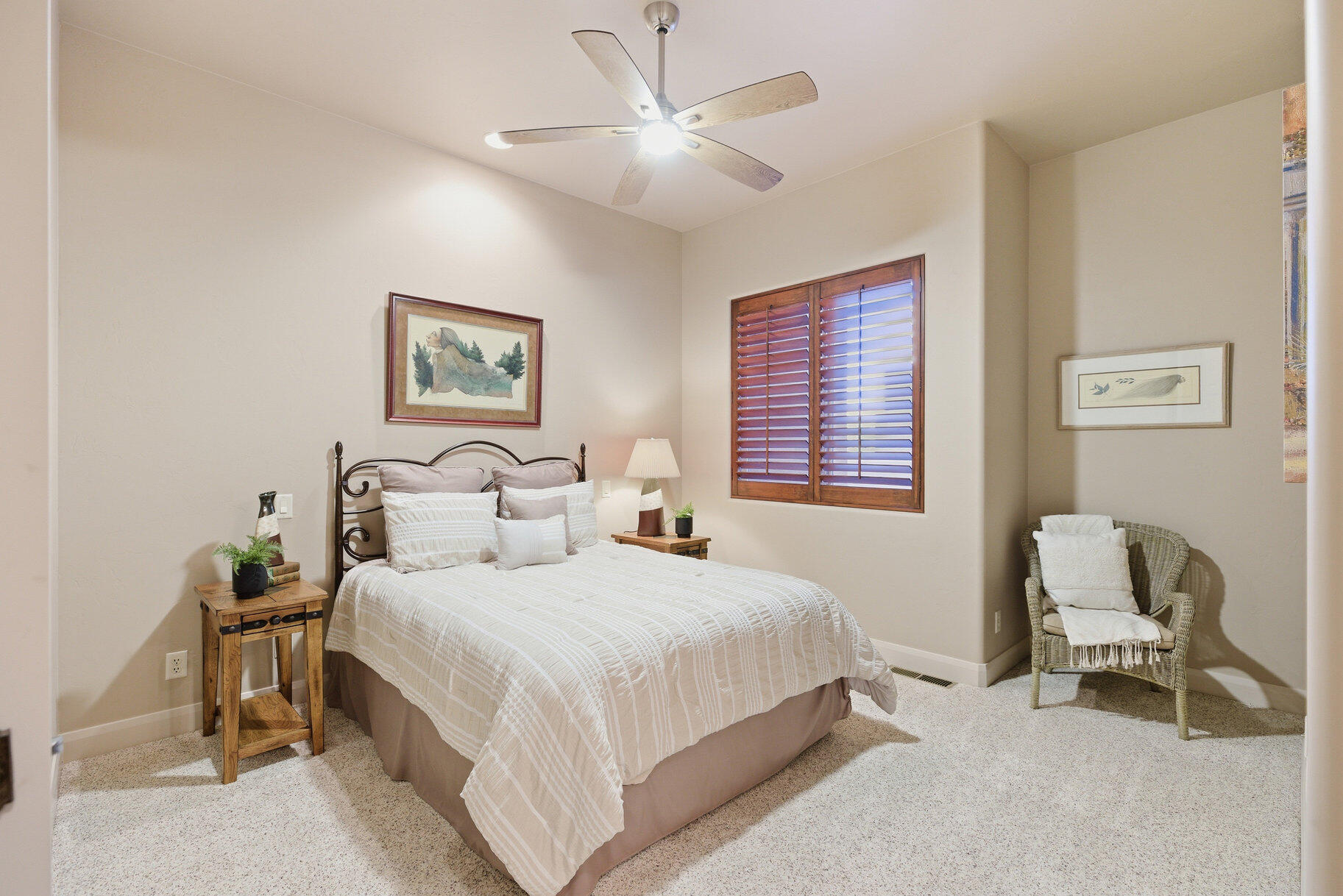 LAVA COVE AT ENTRADA - Residential