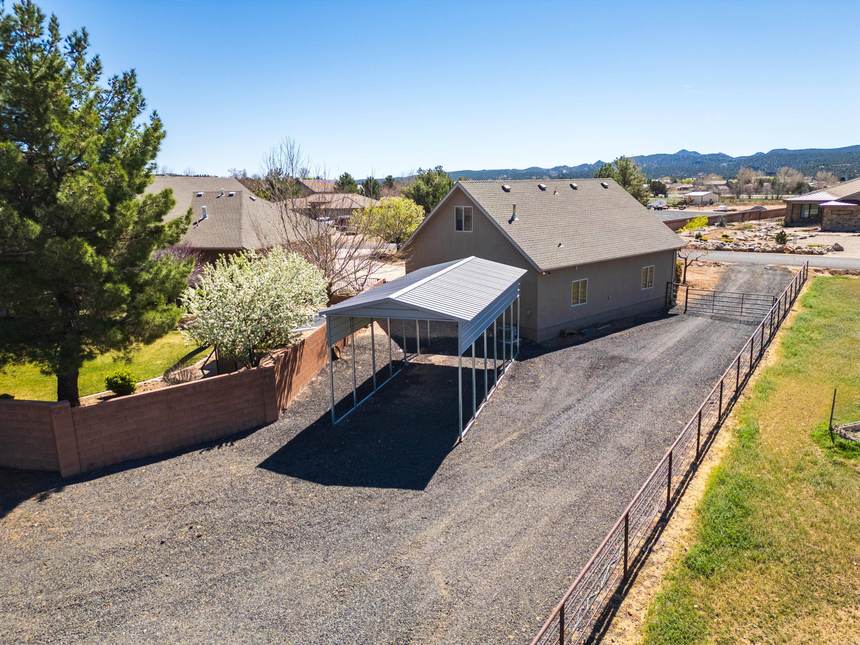 CANYON TRAILS AT DAMMERON VALLEY - Residential