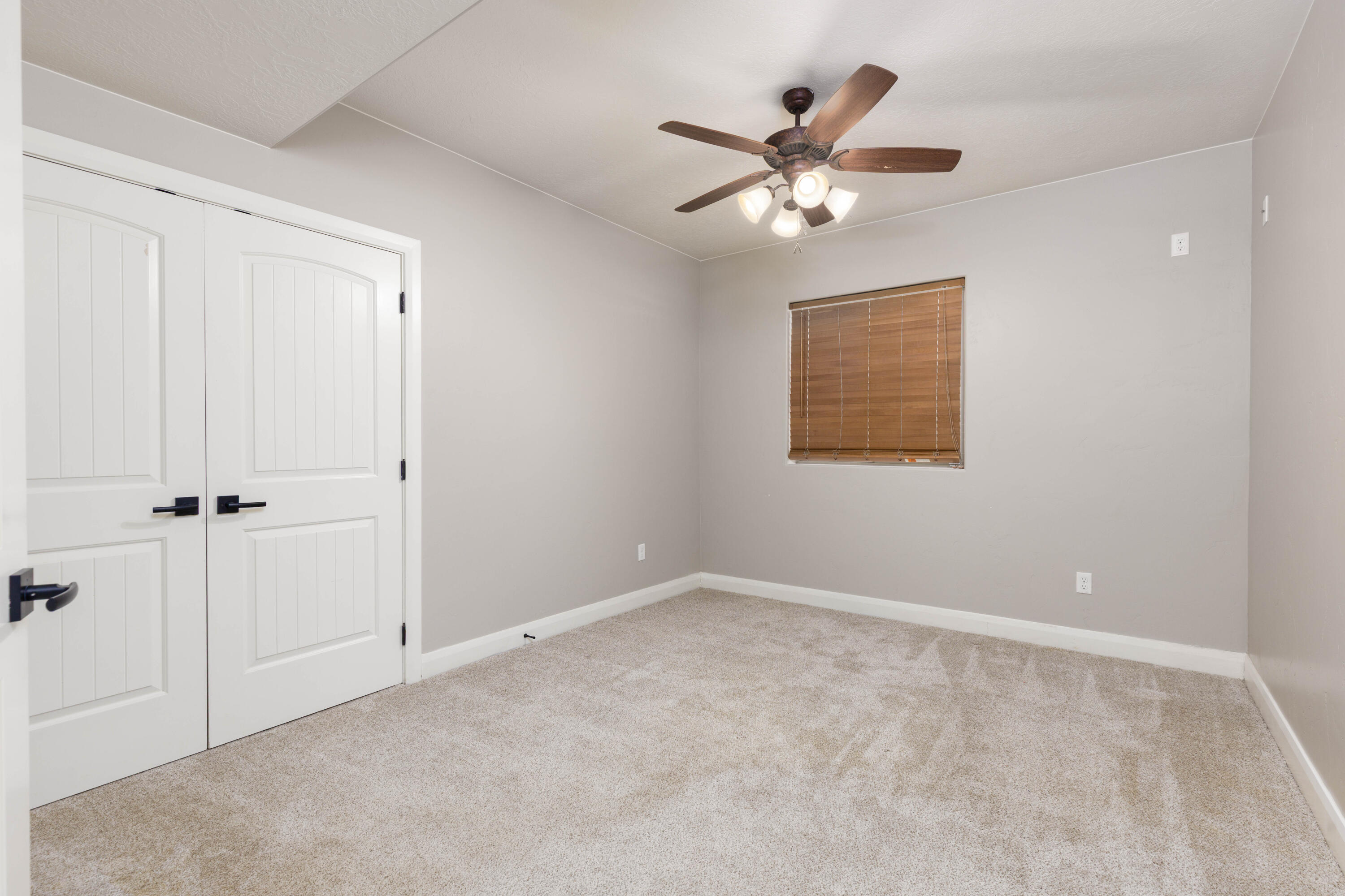 CANYON TRAILS AT DAMMERON VALLEY - Residential