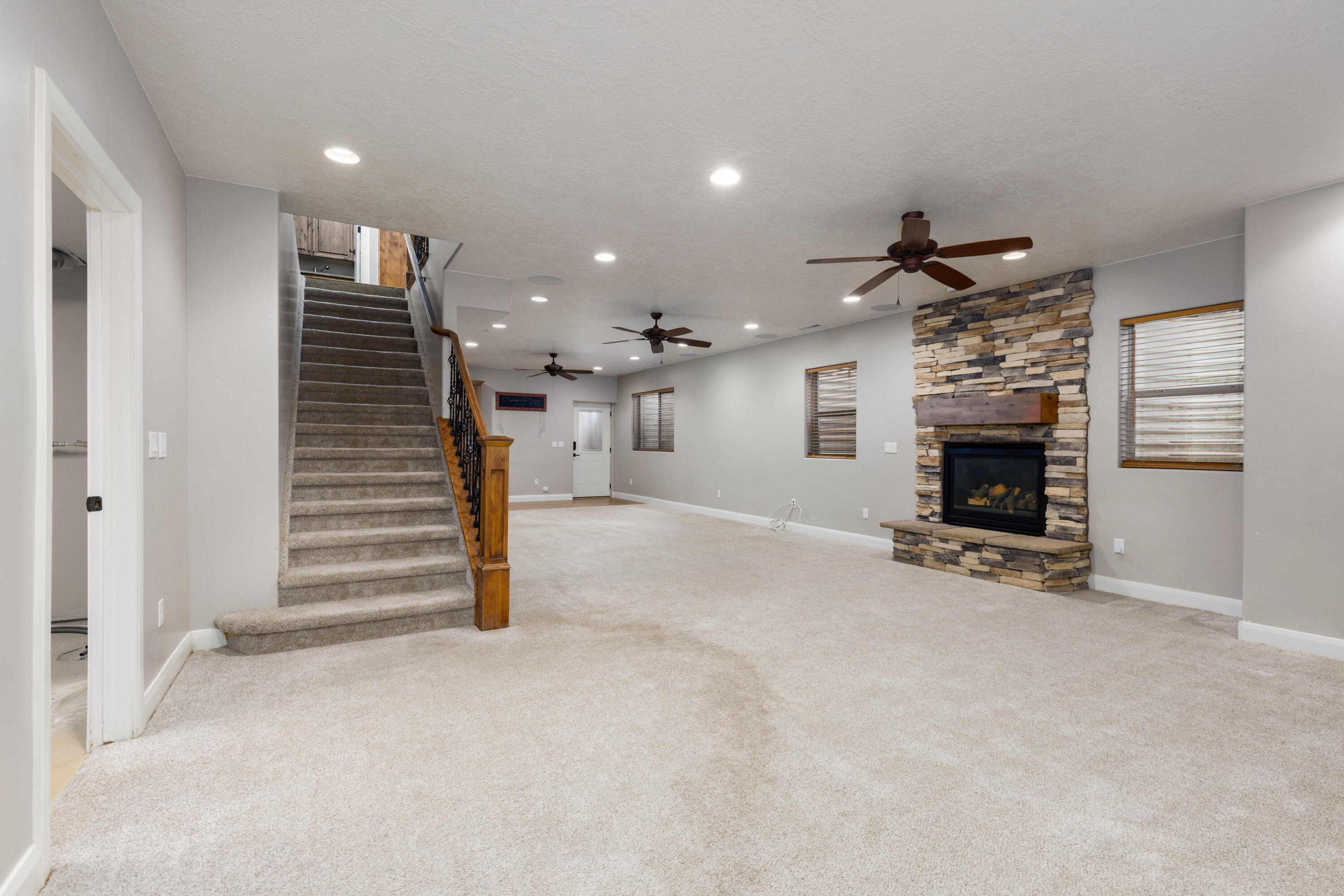 CANYON TRAILS AT DAMMERON VALLEY - Residential