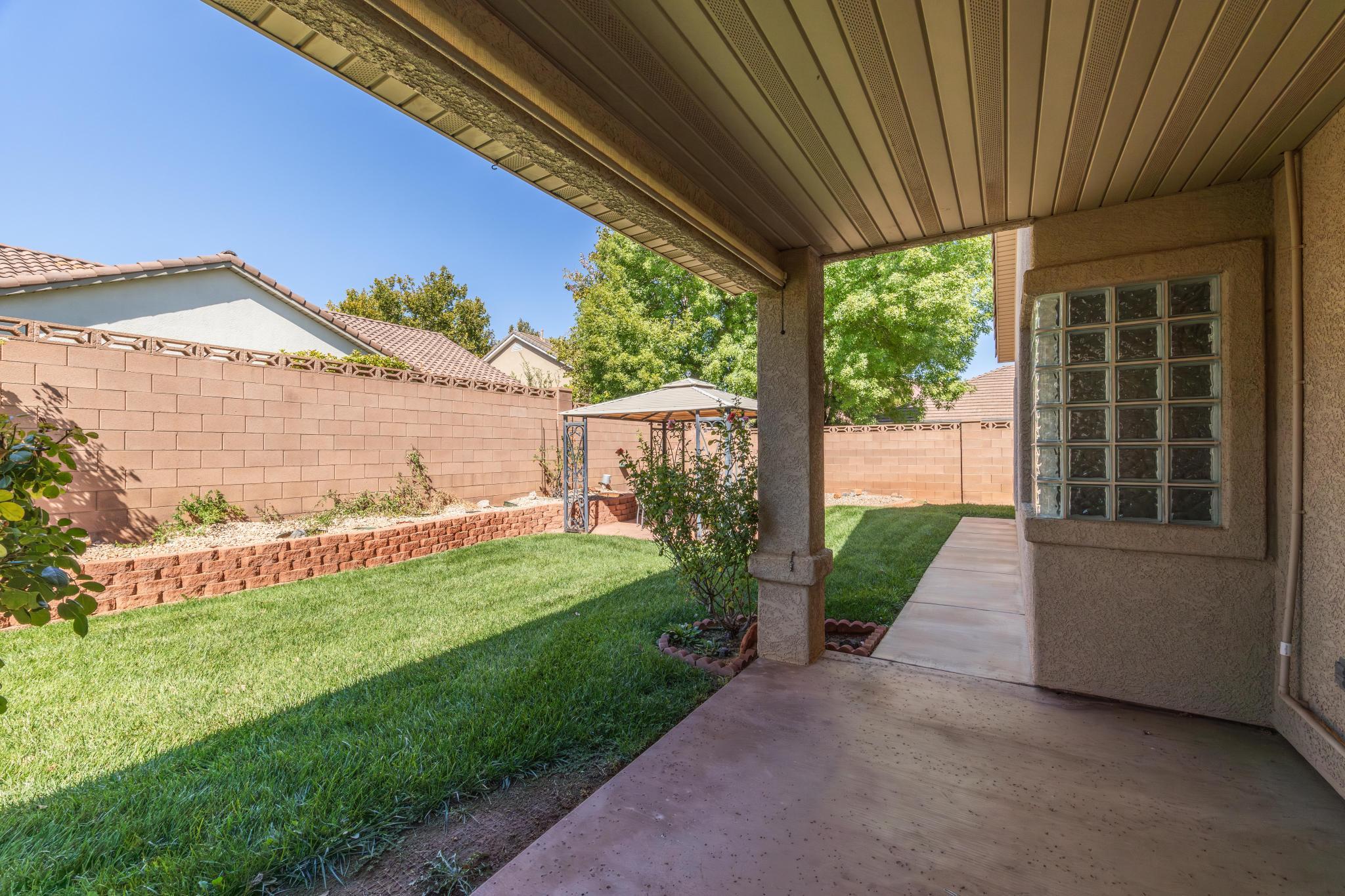 HEIGHTS WEST - Residential