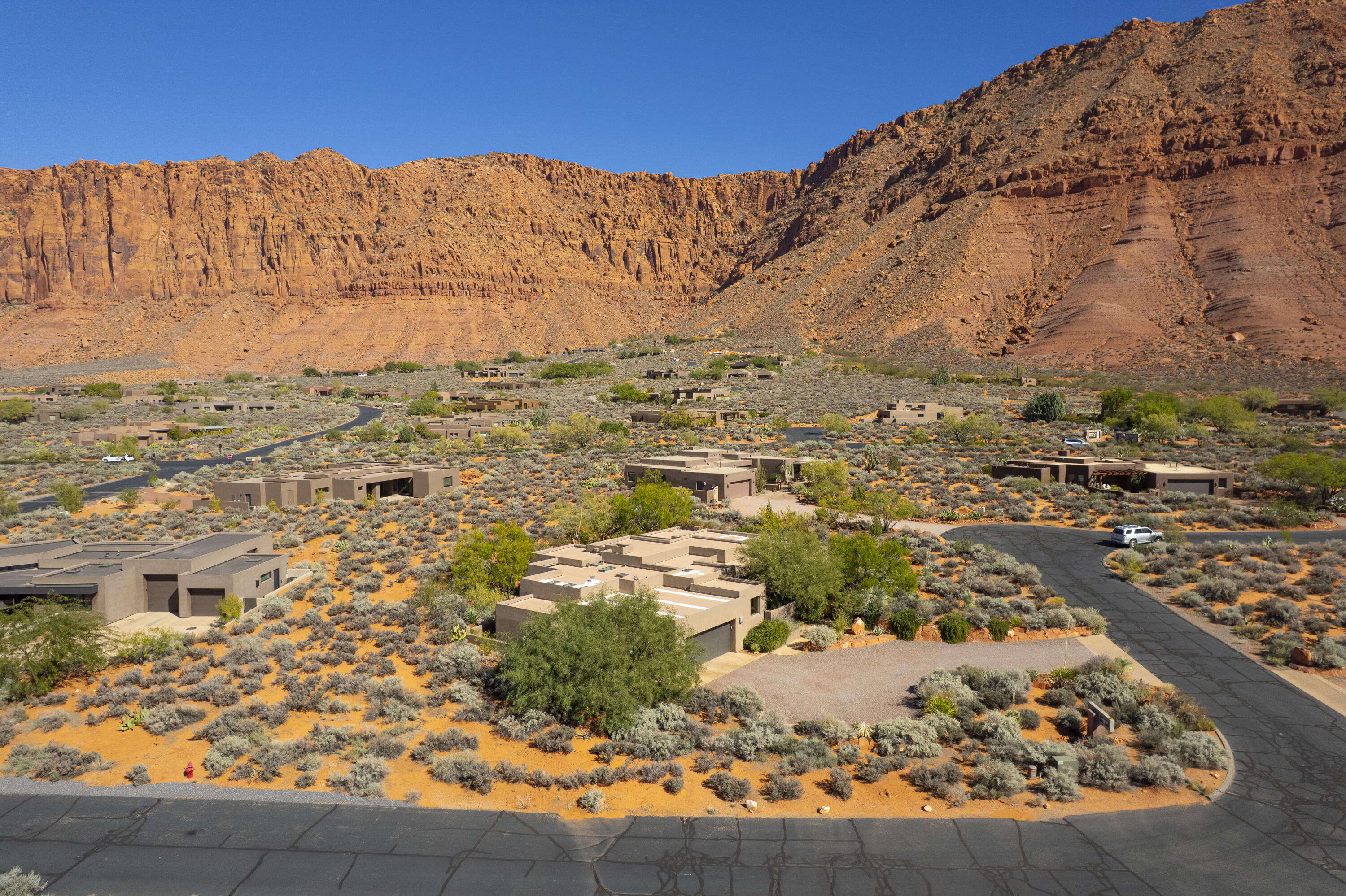 TAVIAWK - Residential