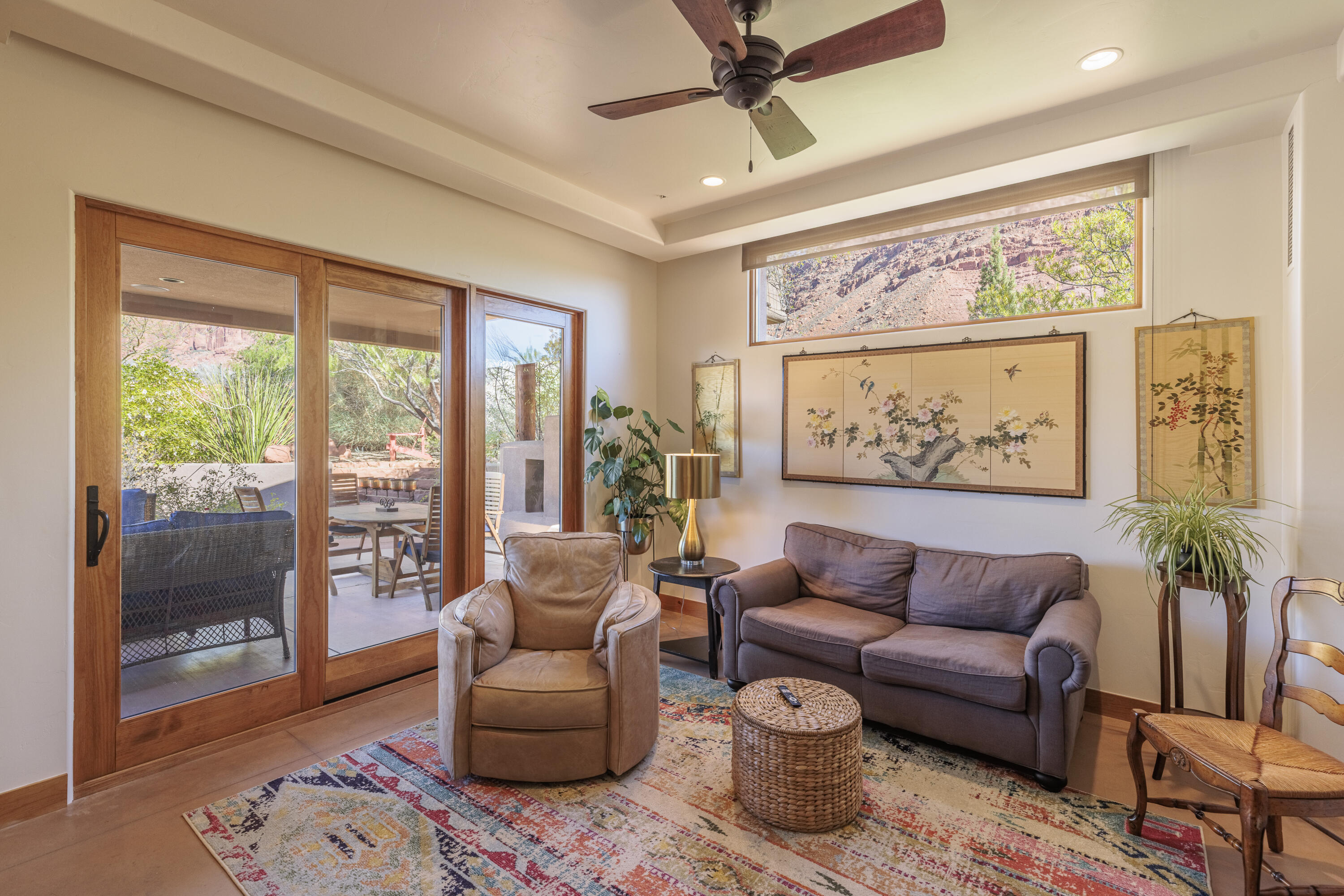 TAVIAWK - Residential