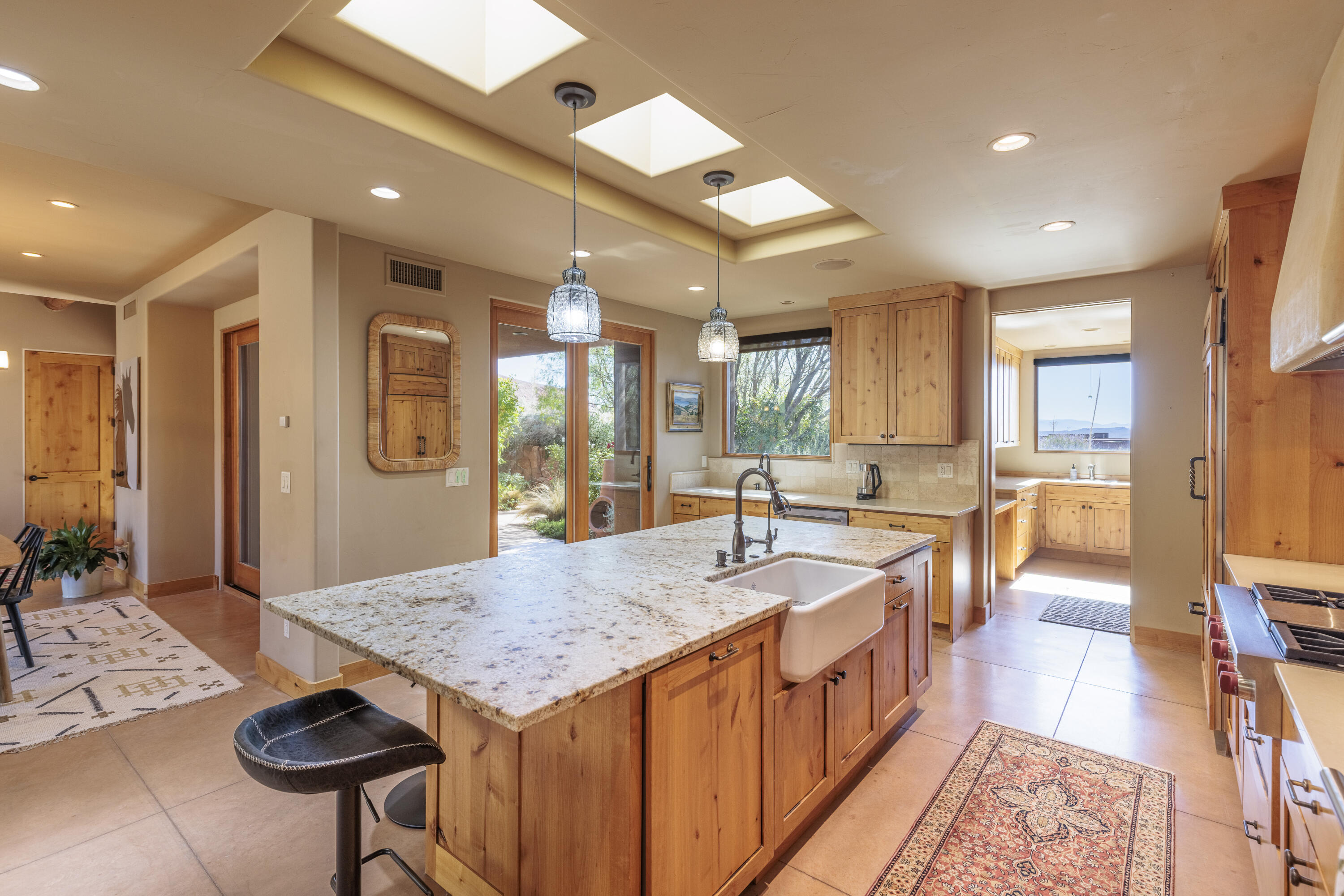 TAVIAWK - Residential