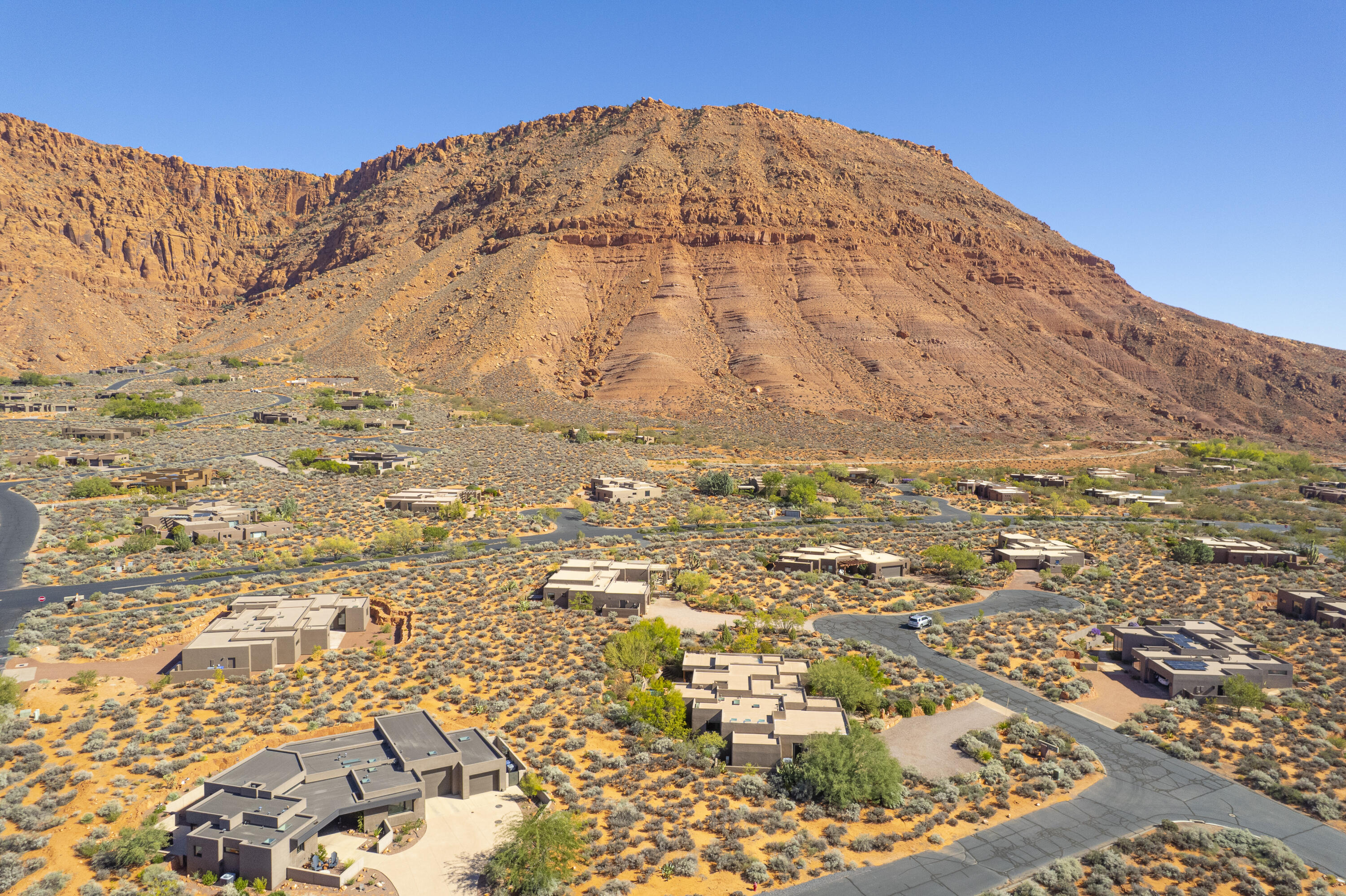 TAVIAWK - Residential