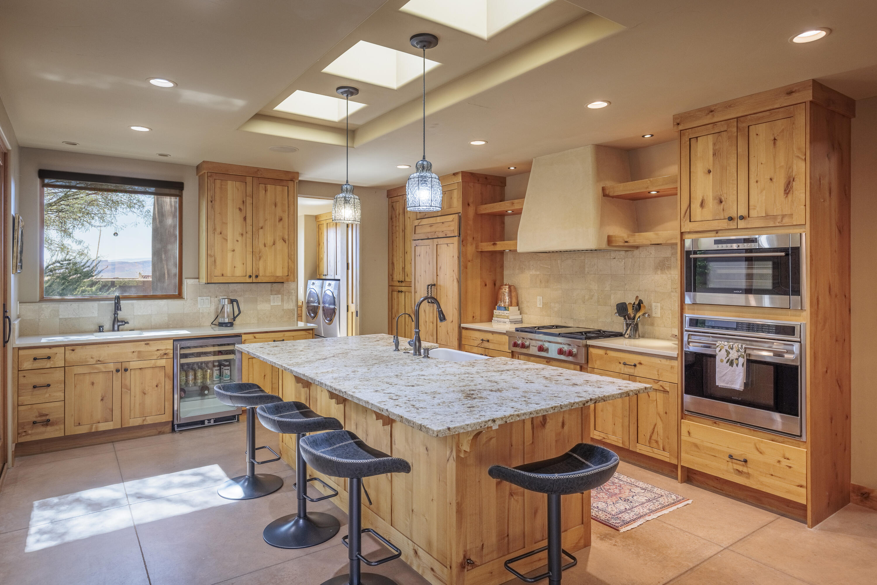 TAVIAWK - Residential