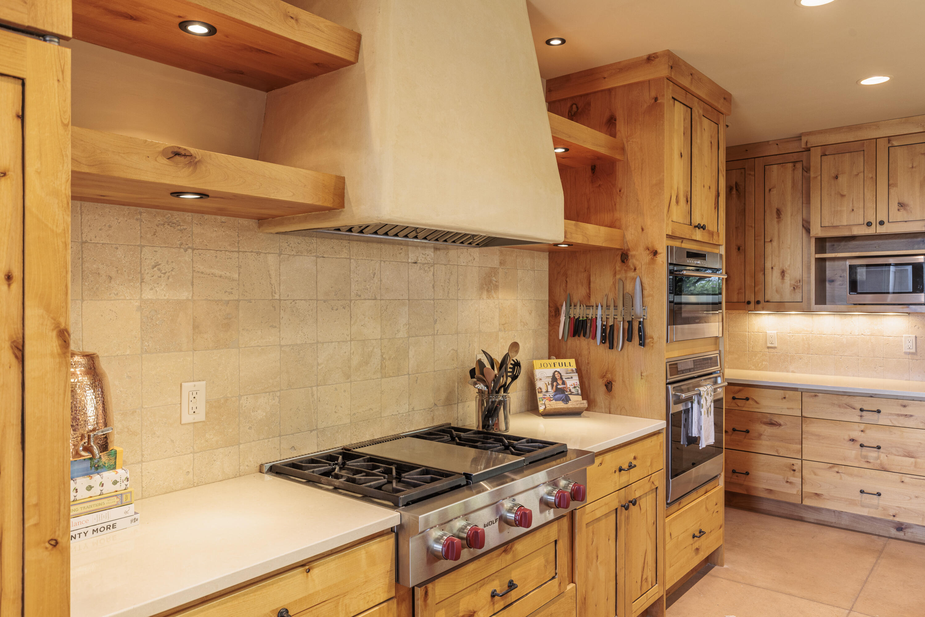 TAVIAWK - Residential