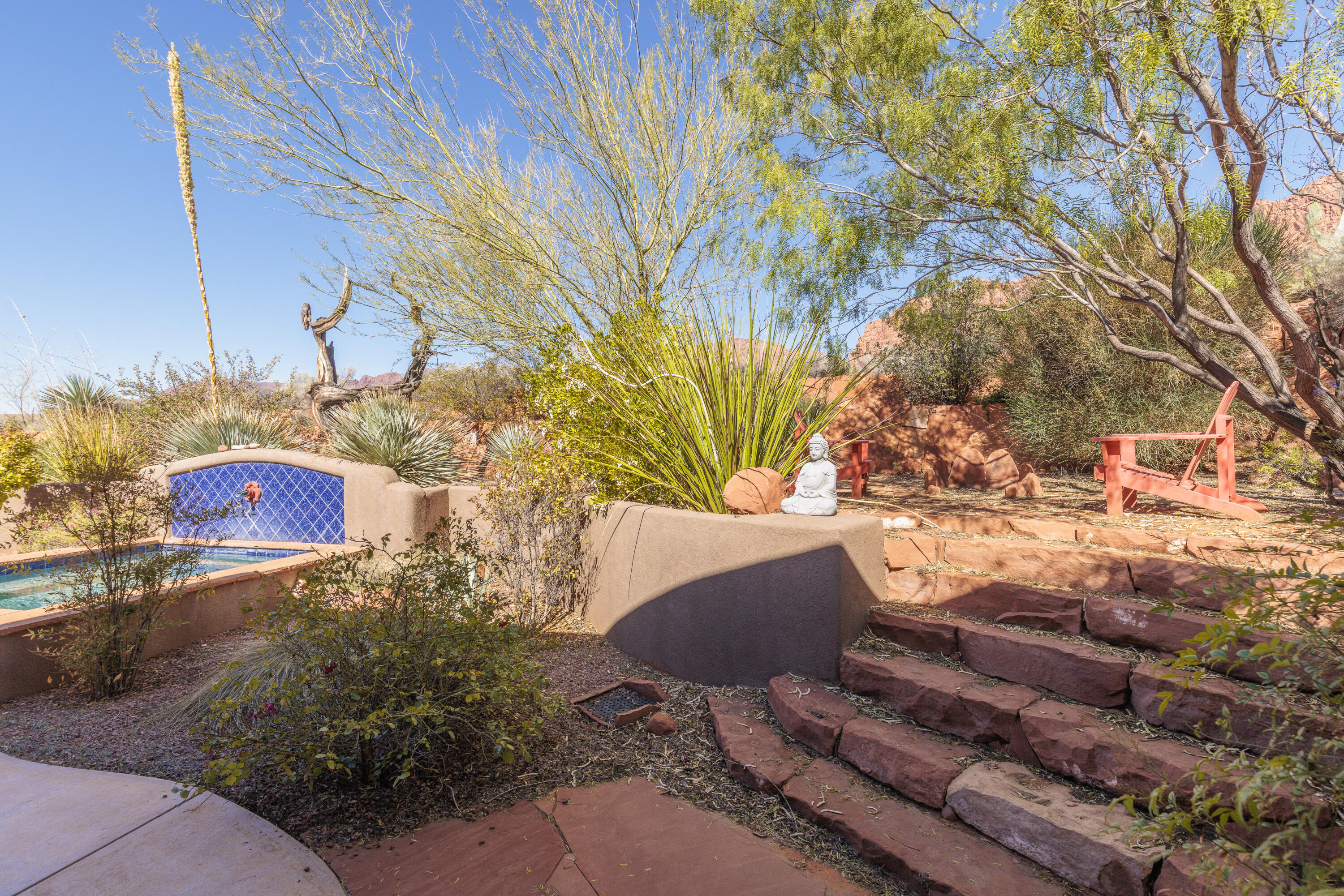 TAVIAWK - Residential