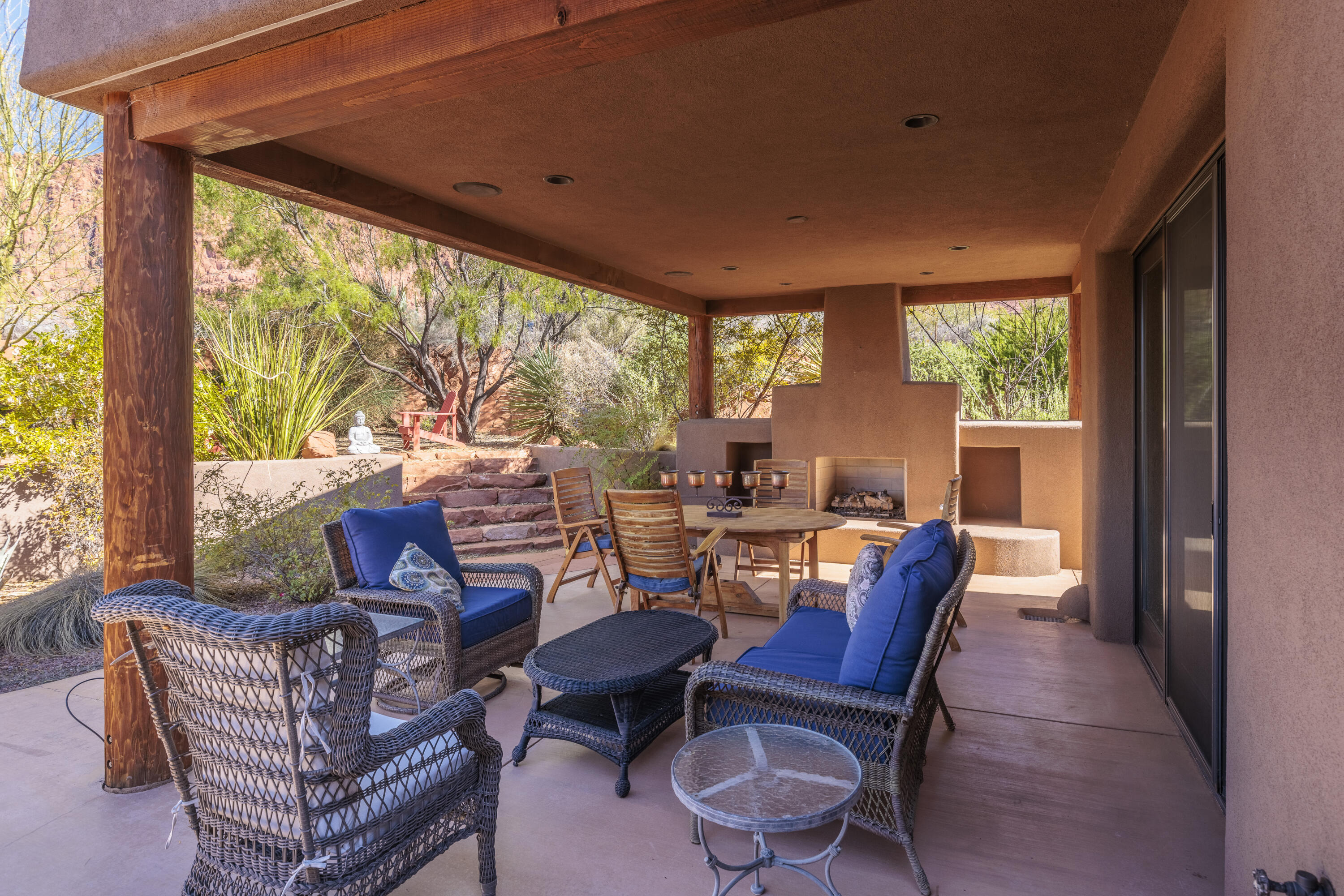 TAVIAWK - Residential