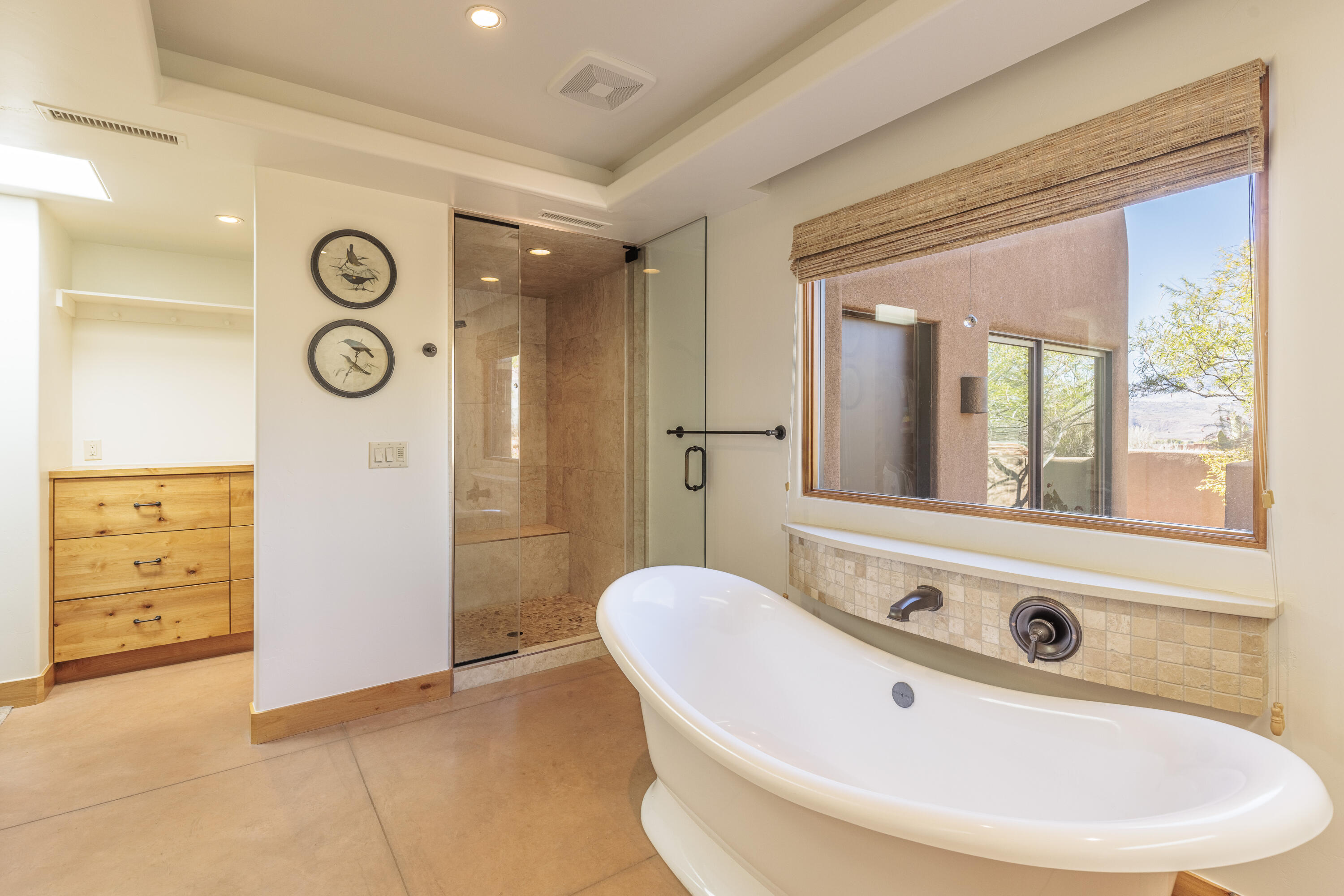 TAVIAWK - Residential