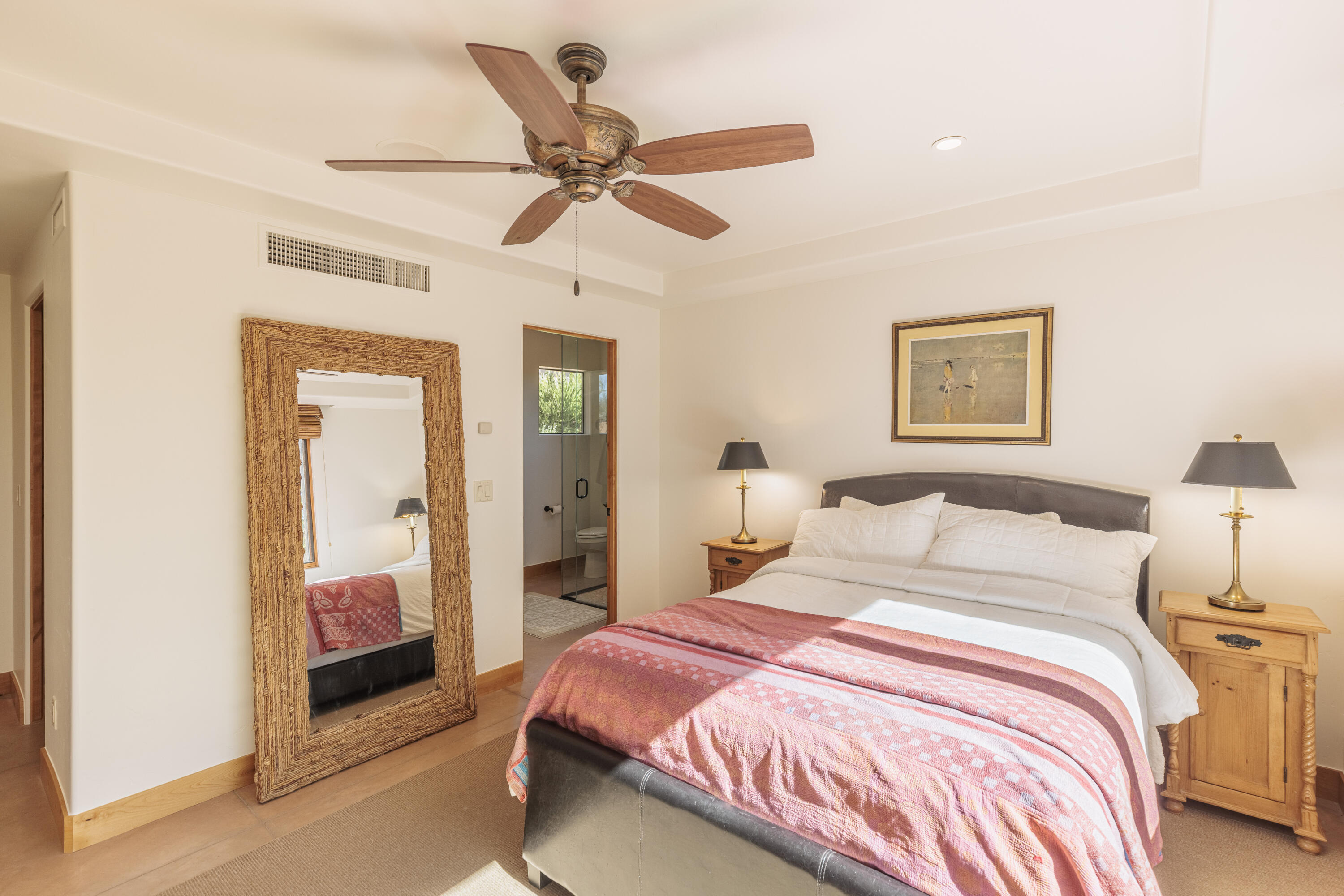 TAVIAWK - Residential