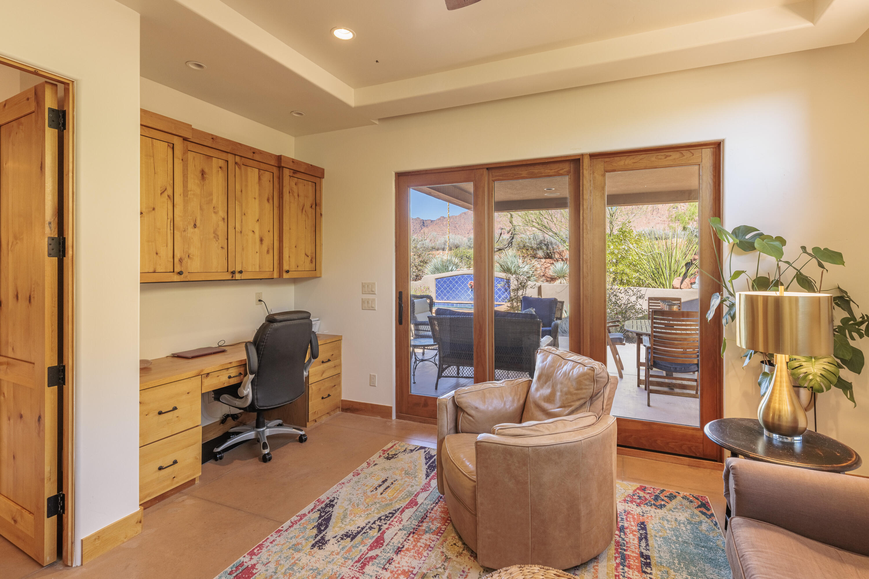 TAVIAWK - Residential