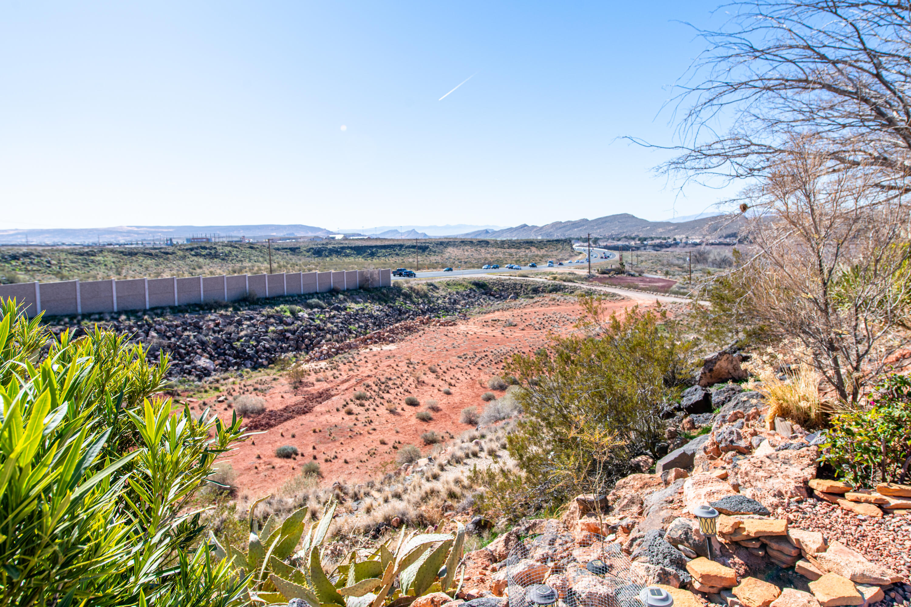 LAVA BLUFF MOBILE HOME PARK - Residential