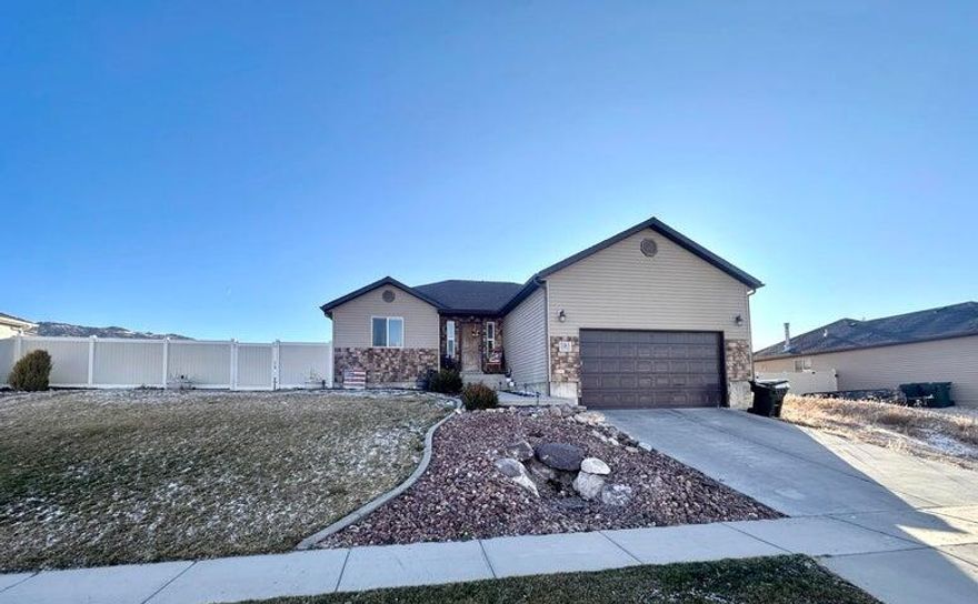 This well-maintained 3-bedroom, 2-bath home offers space, flexibility, and unbeatable access to Southern Utah's outdoor lifestyle. With over 2,762 sq ft total, the main level is fully finished and thoughtfully laid out, while the full unfinished basement provides a blank canvas—add bedrooms, a home gym, theater room, or additional living space exactly how you want it. Enjoy canyon and Snow Canyon views, a finished front yard, and a fully usable backyard with plenty of room for gardening, pets, or play. Built in 2009, the home features an attached 2-car garage, central air, natural gas, double-pane windows, ceiling fans, and durable finishes throughout.

Located in a quiet area with no HOA, yet close to off-road trails, schools, shopping, dining, and recreation. Easy to show this is a solid home with room to grow in a location that's hard to beat.
