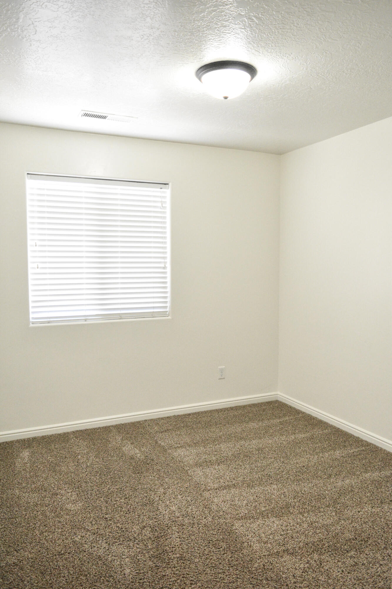 FLATS AT SOUTH POINTE - Residential