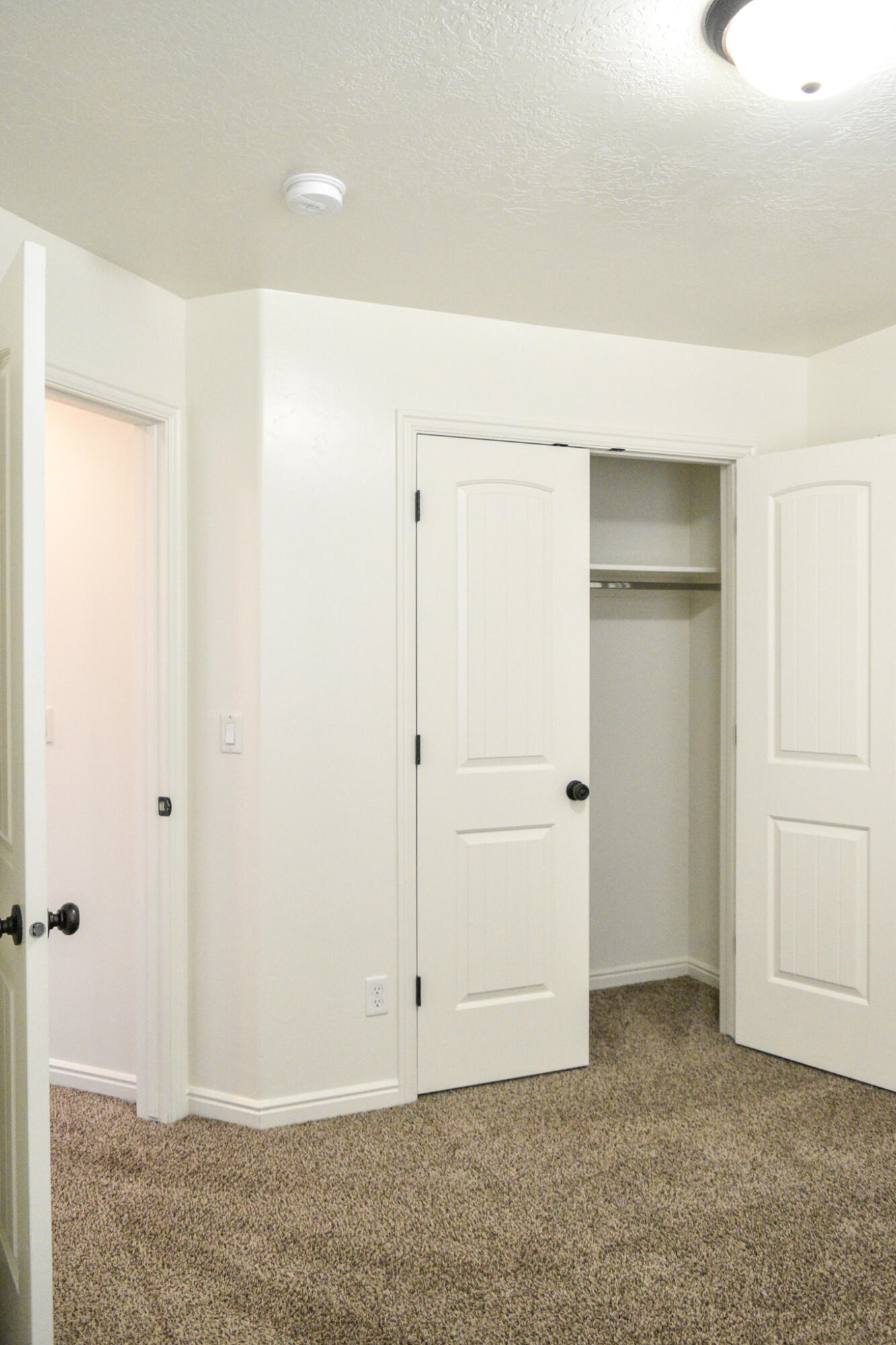 FLATS AT SOUTH POINTE - Residential