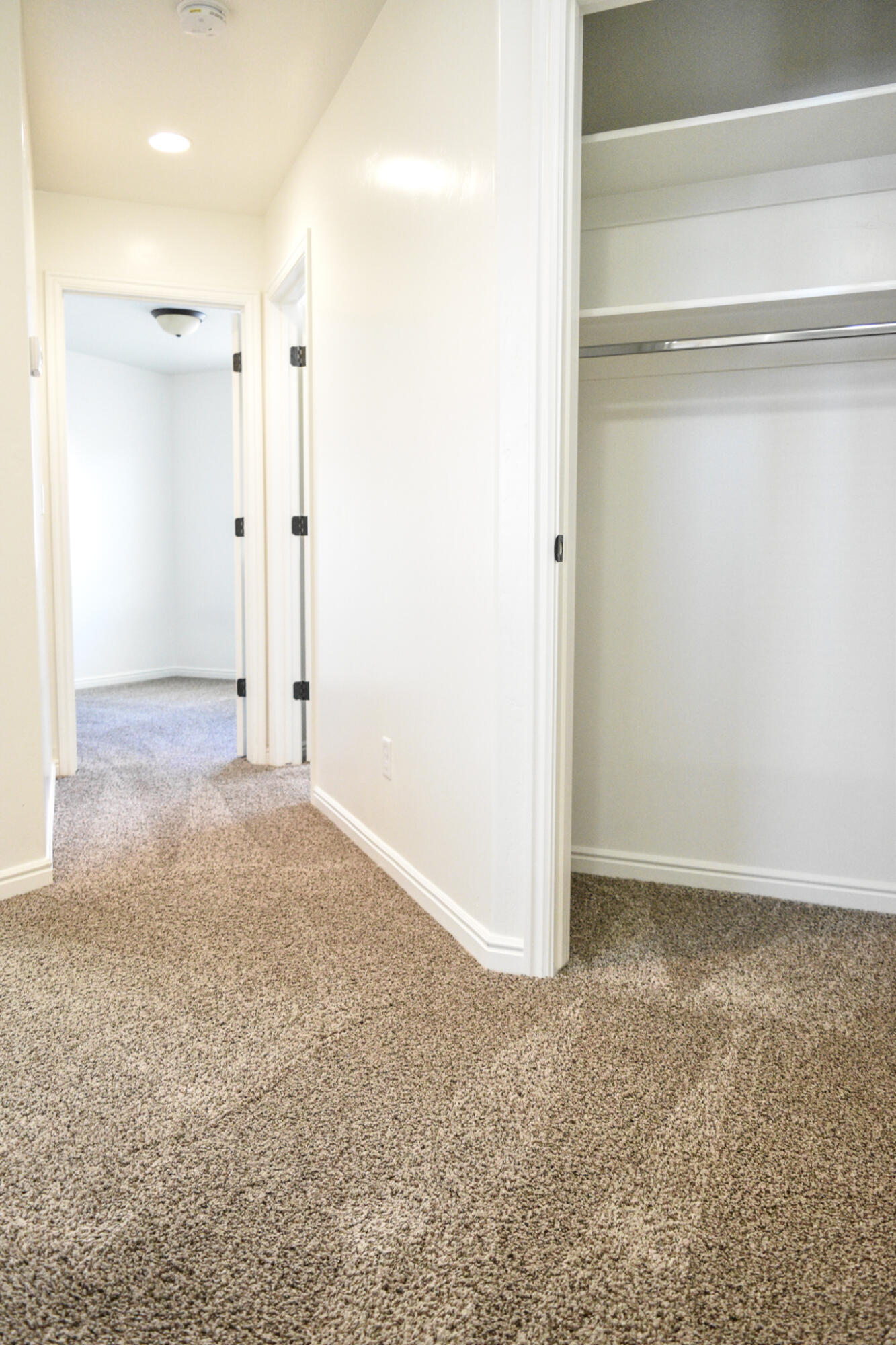 FLATS AT SOUTH POINTE - Residential