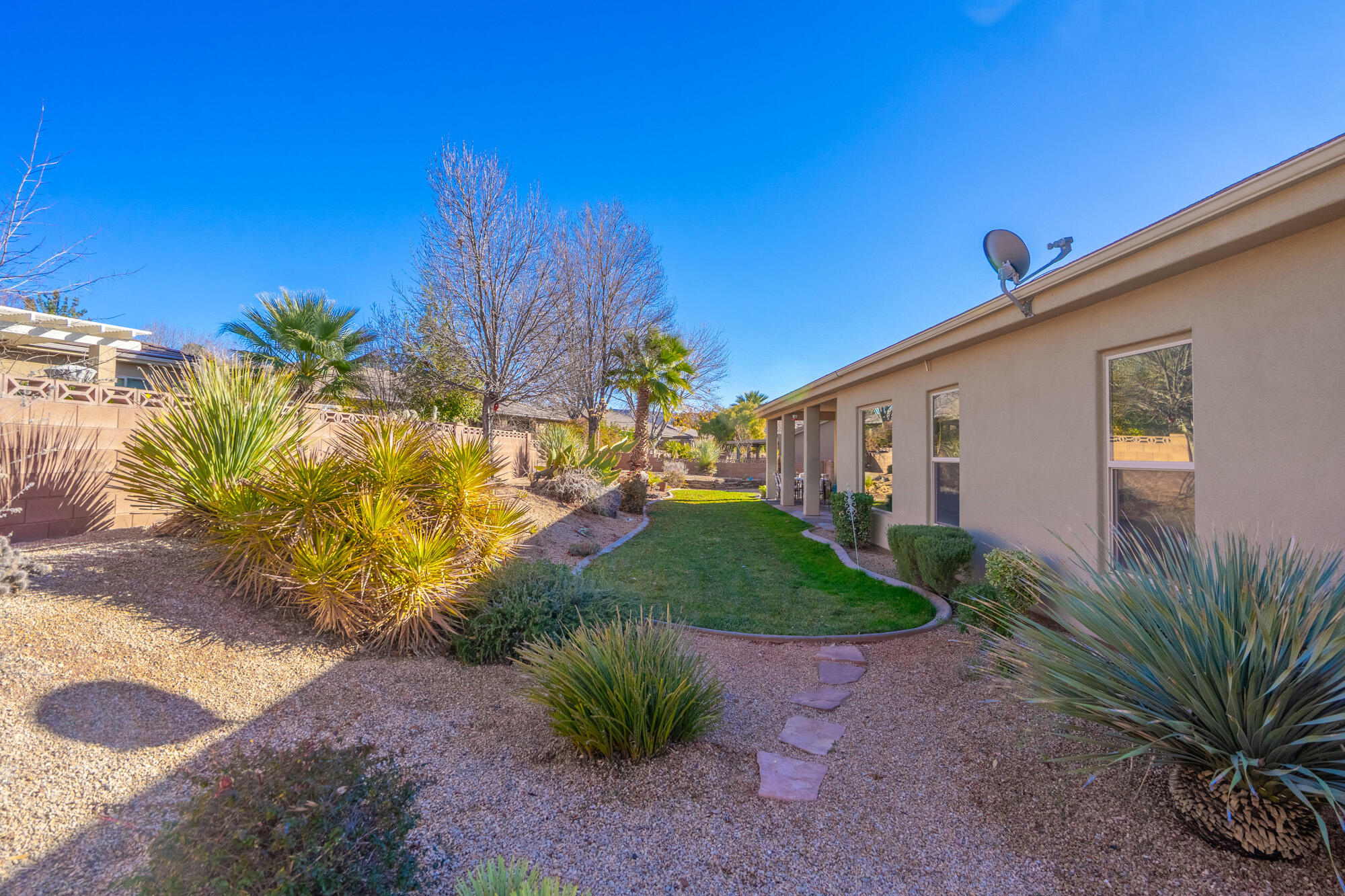 MONTEREY AT STONEBRIDGE - Residential