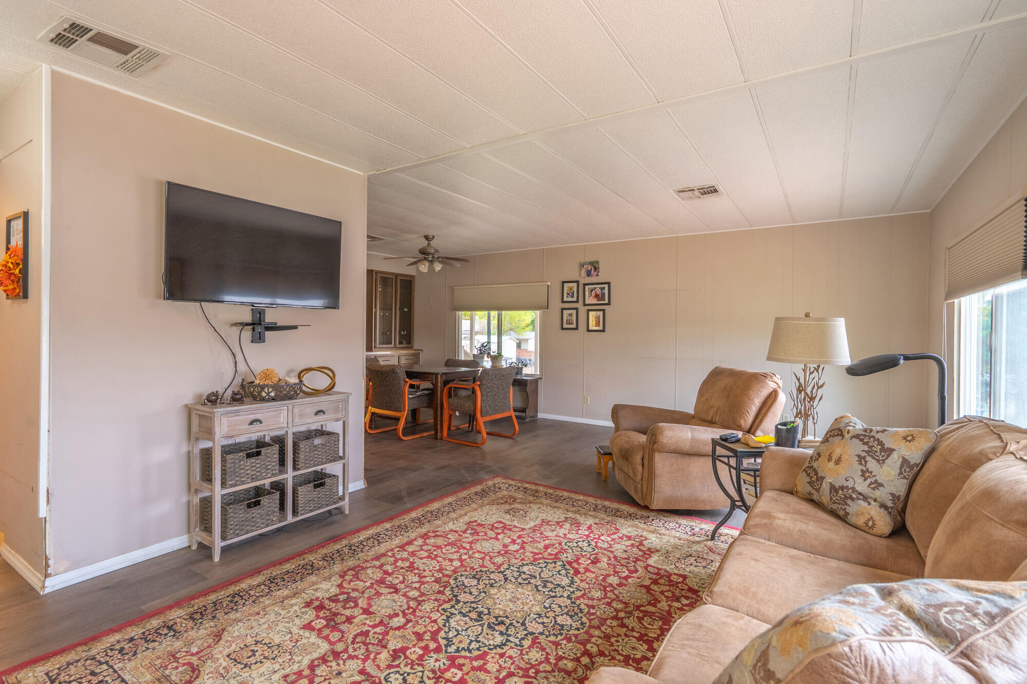 ORAL D & MINNIE E STOWELL - Residential