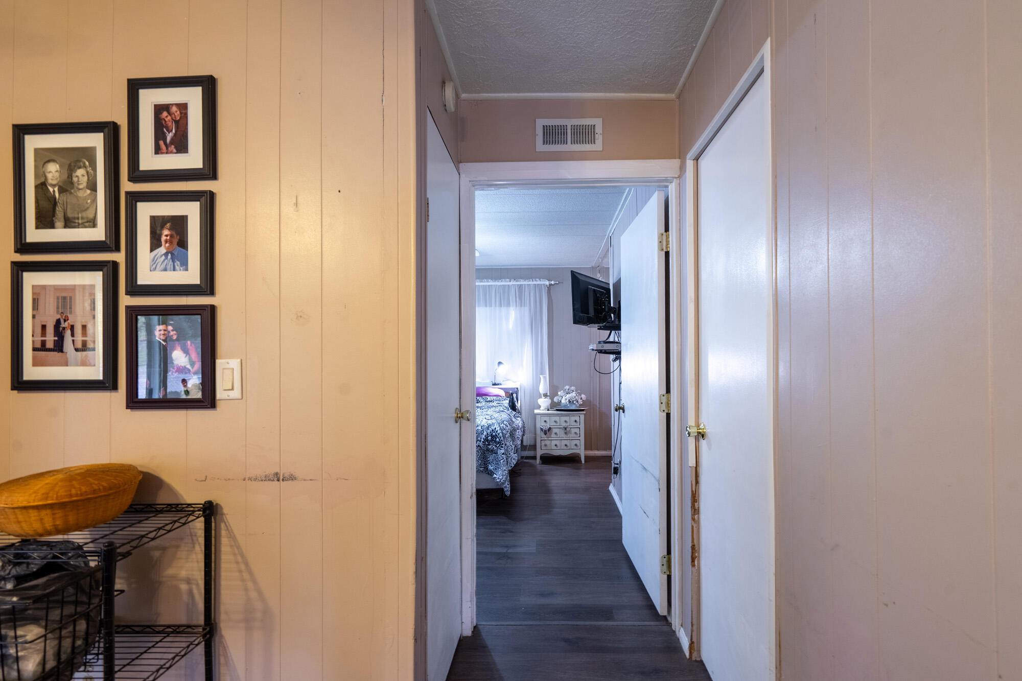 ORAL D & MINNIE E STOWELL - Residential