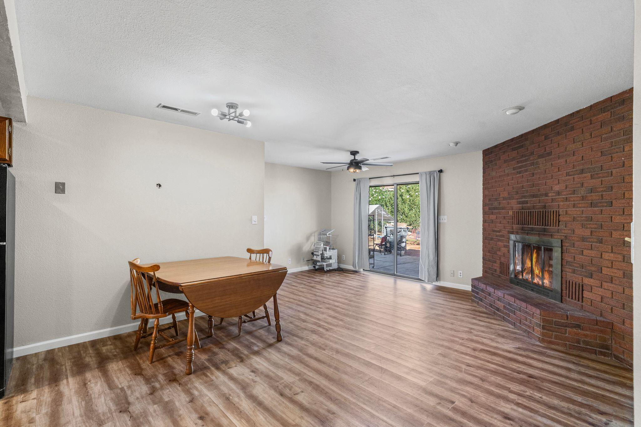 BLOOMINGTON COUNTRY CLUB - Residential