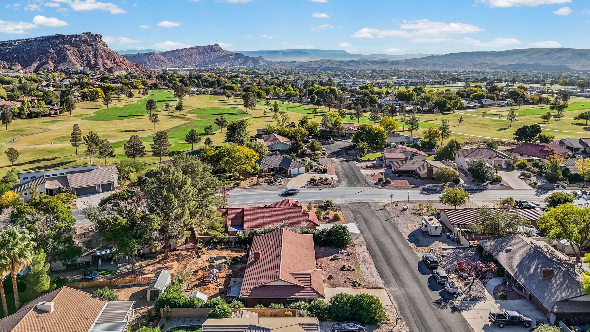 BLOOMINGTON COUNTRY CLUB - Residential