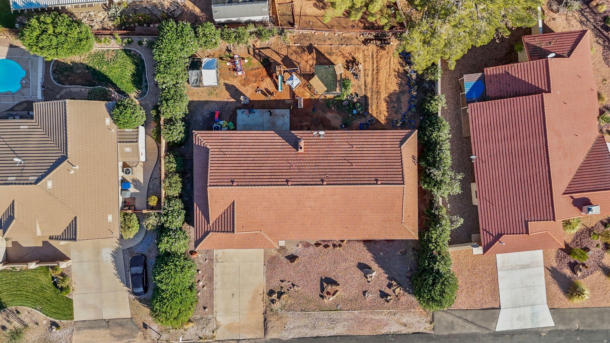 BLOOMINGTON COUNTRY CLUB - Residential