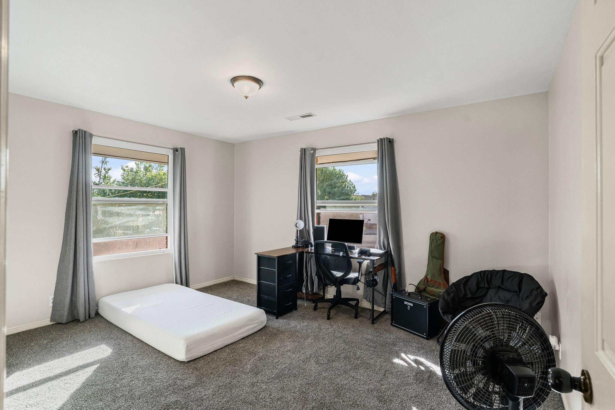 BLOOMINGTON COUNTRY CLUB - Residential