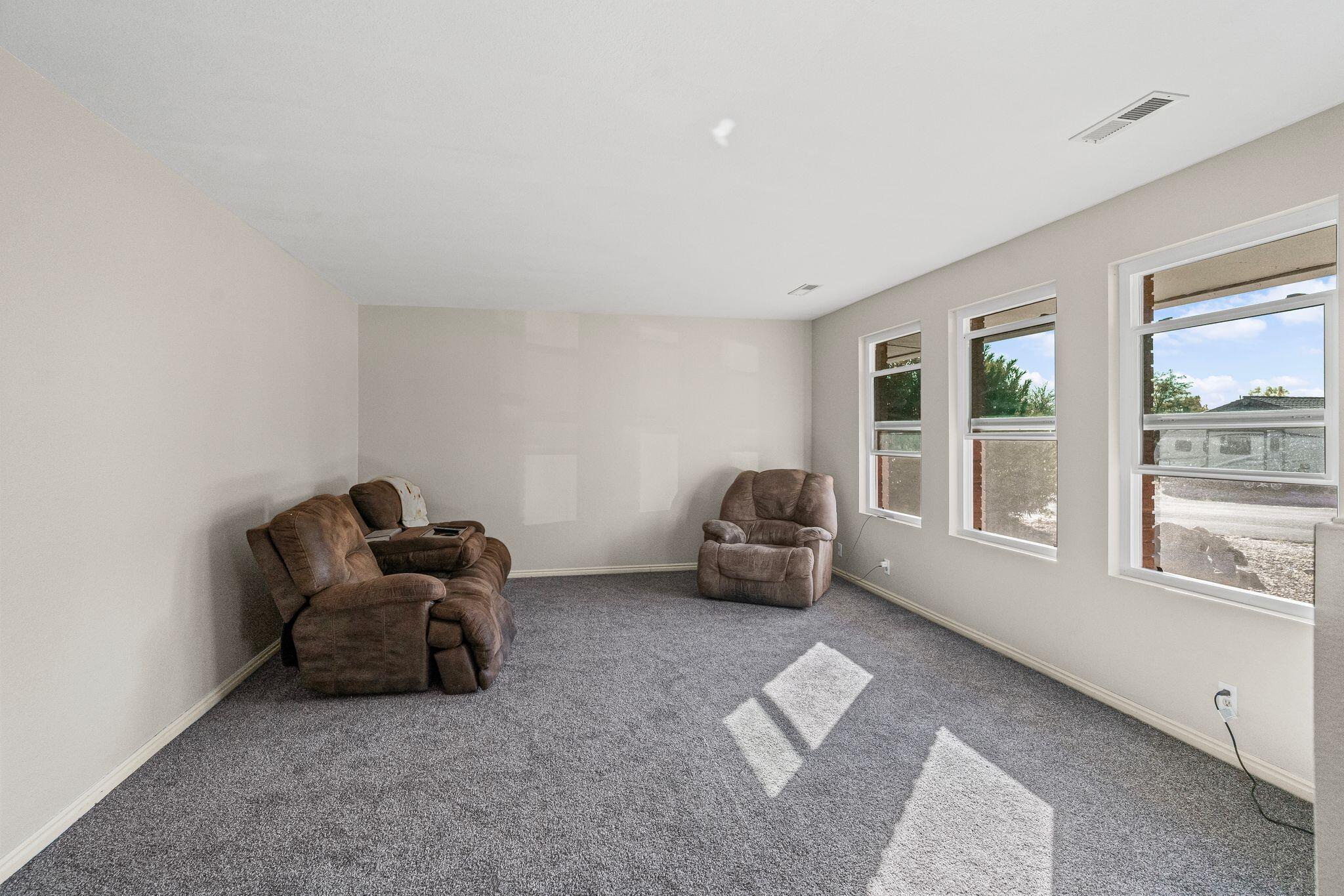 BLOOMINGTON COUNTRY CLUB - Residential