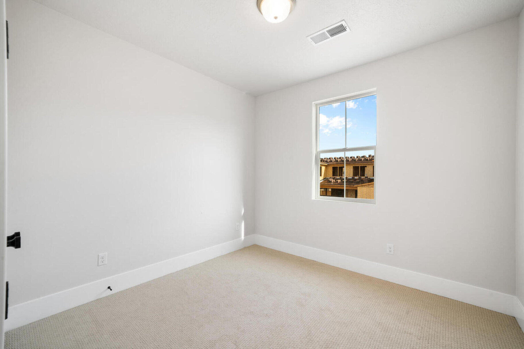 DESERT COLOR RESORT - Residential