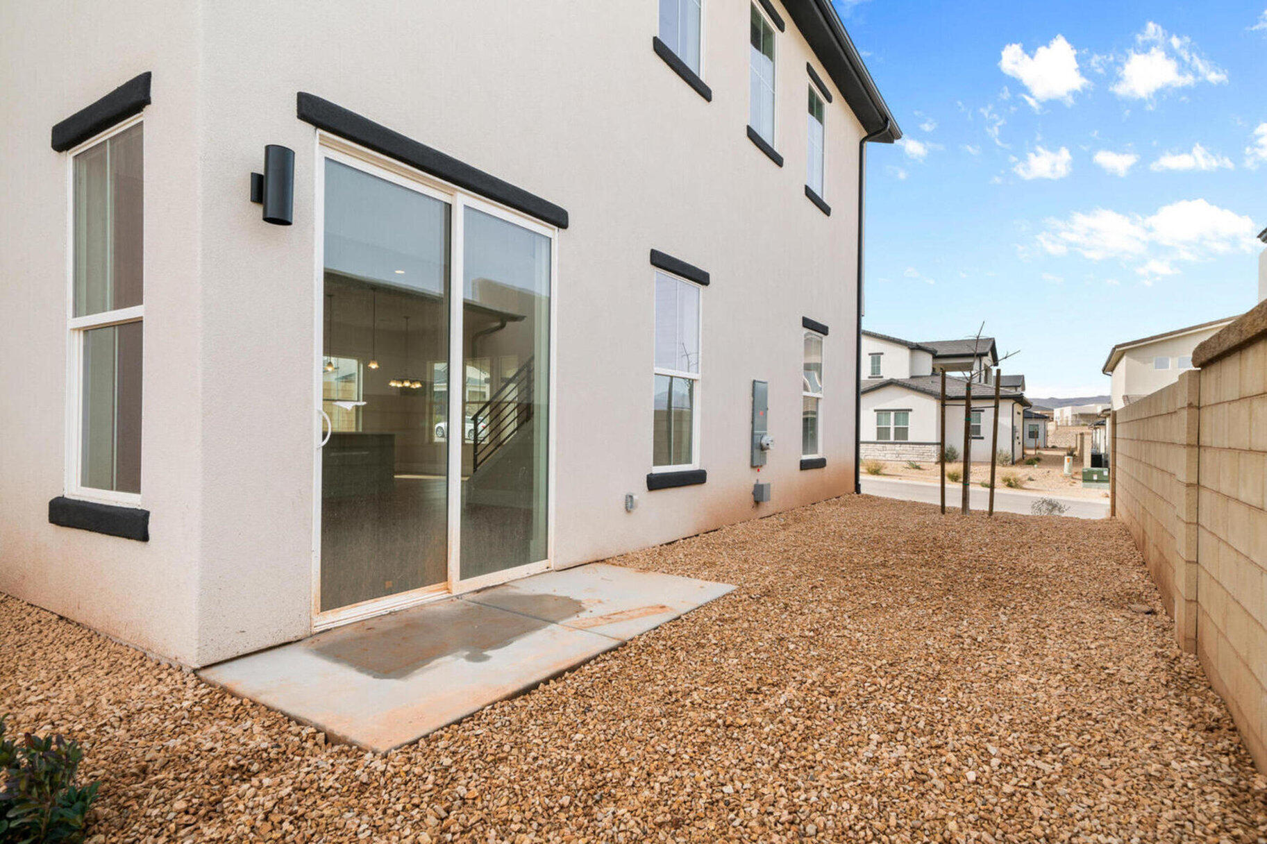 DESERT COLOR RESORT - Residential