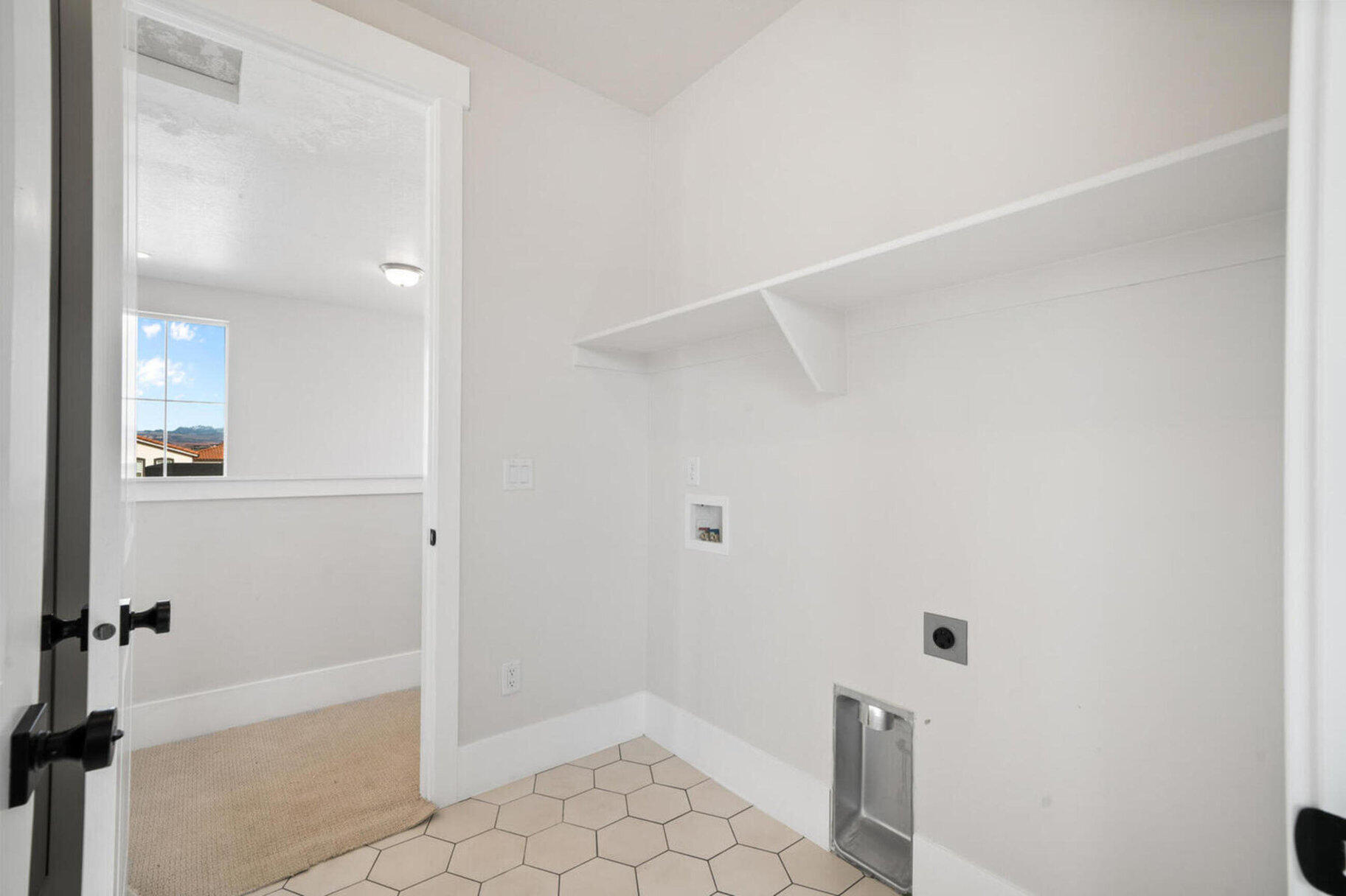 DESERT COLOR RESORT - Residential