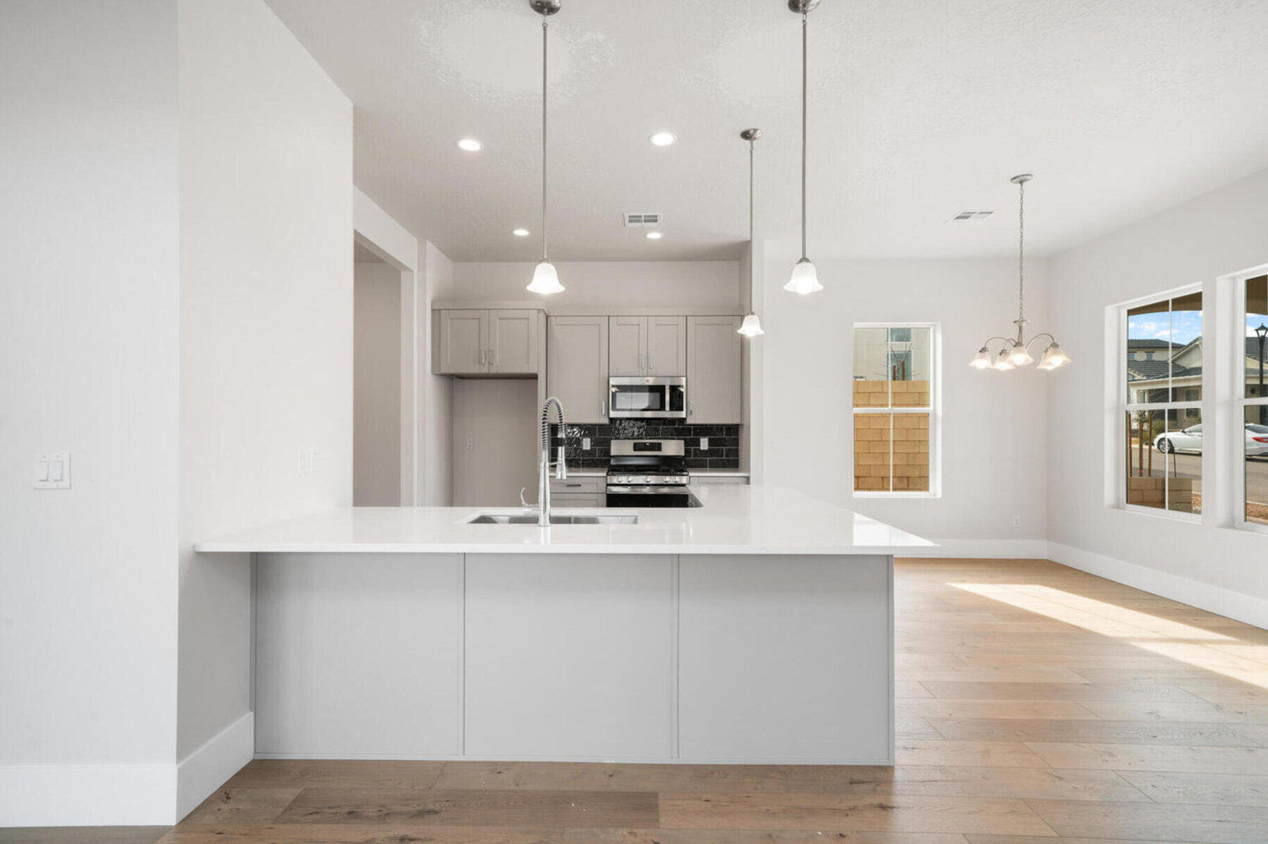 DESERT COLOR RESORT - Residential