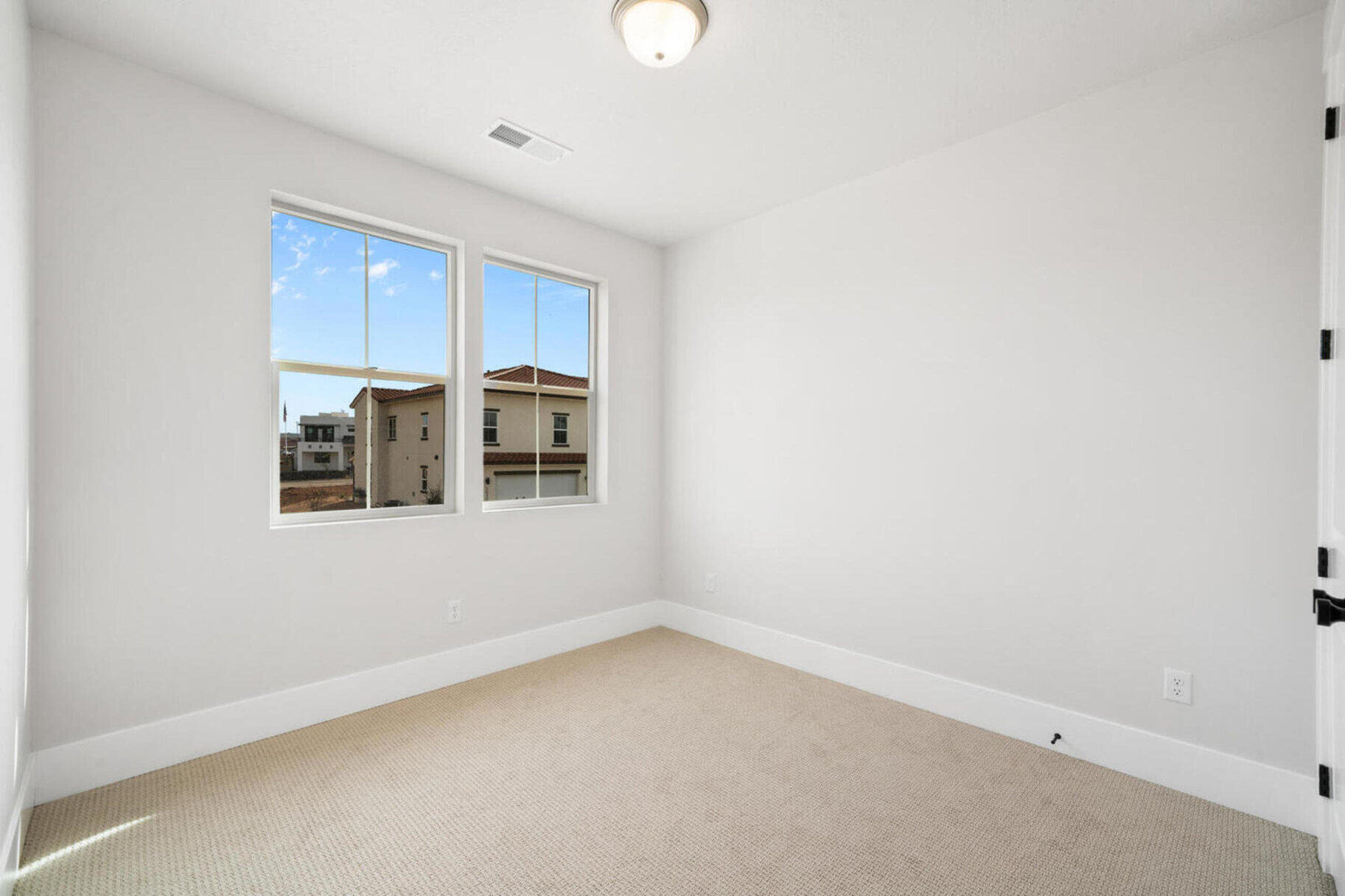 DESERT COLOR RESORT - Residential